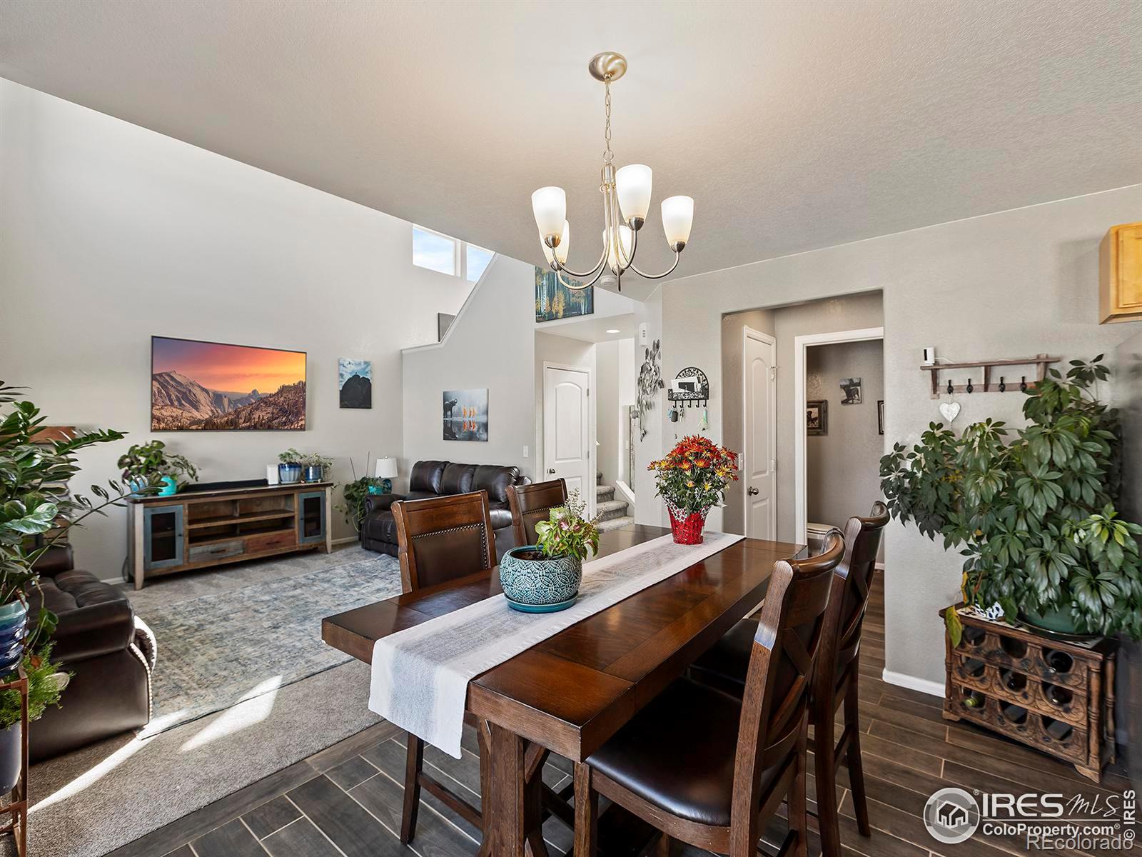 MLS Image #5 for 856  lakebrook court,windsor, Colorado