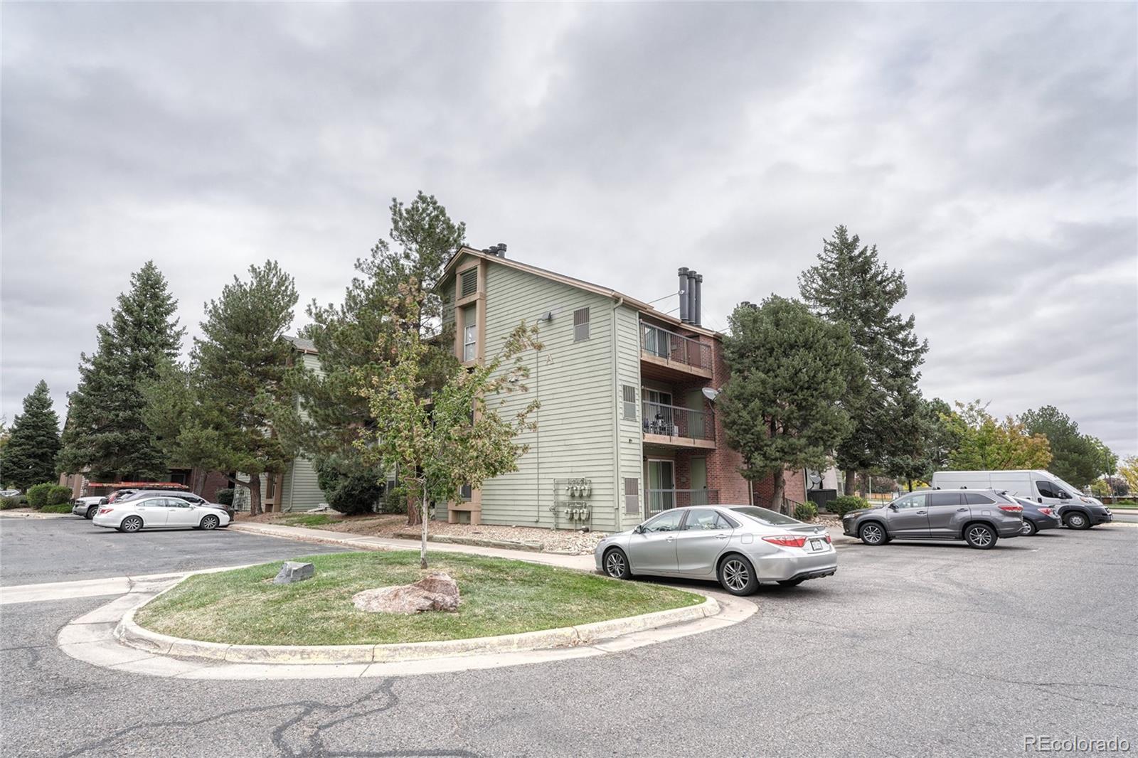 MLS Image #29 for 4899 s dudley street,littleton, Colorado