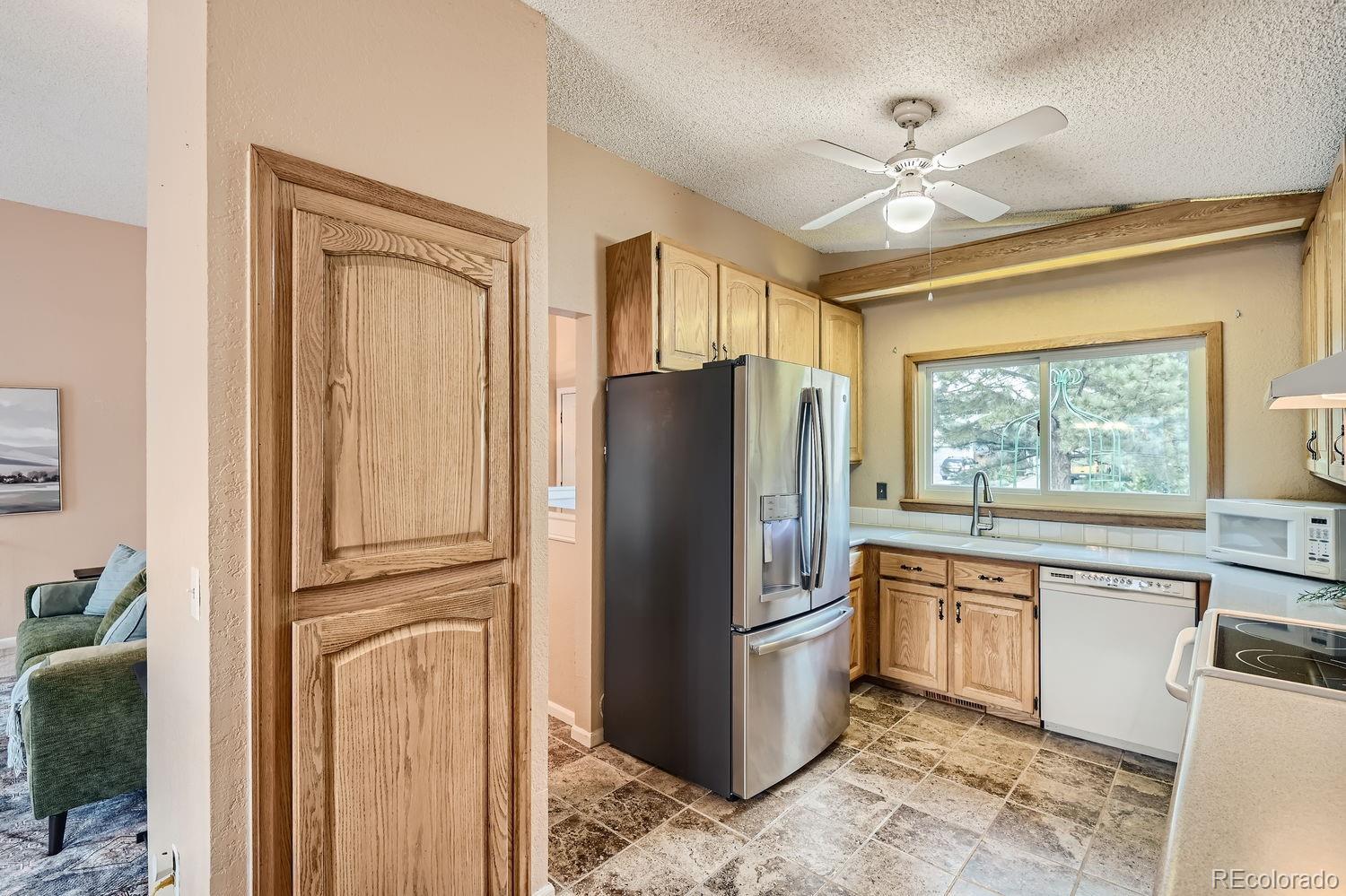 MLS Image #9 for 9879  garland court,broomfield, Colorado