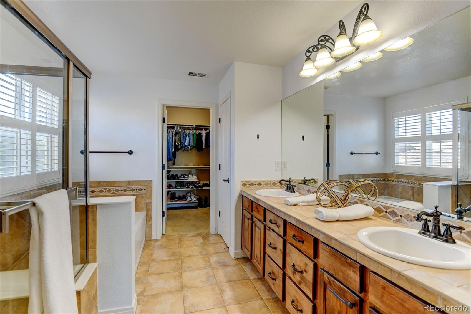 MLS Image #26 for 2589  bay point lane,broomfield, Colorado