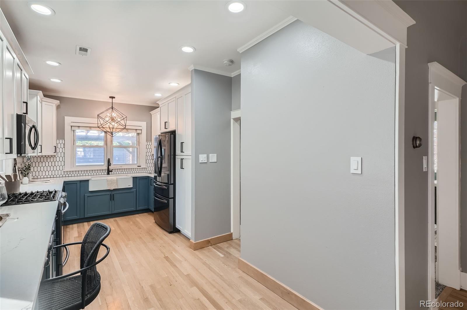 MLS Image #8 for 441 n pennsylvania street,denver, Colorado