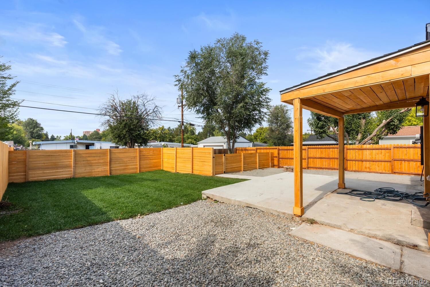 MLS Image #27 for 815  perry street,denver, Colorado