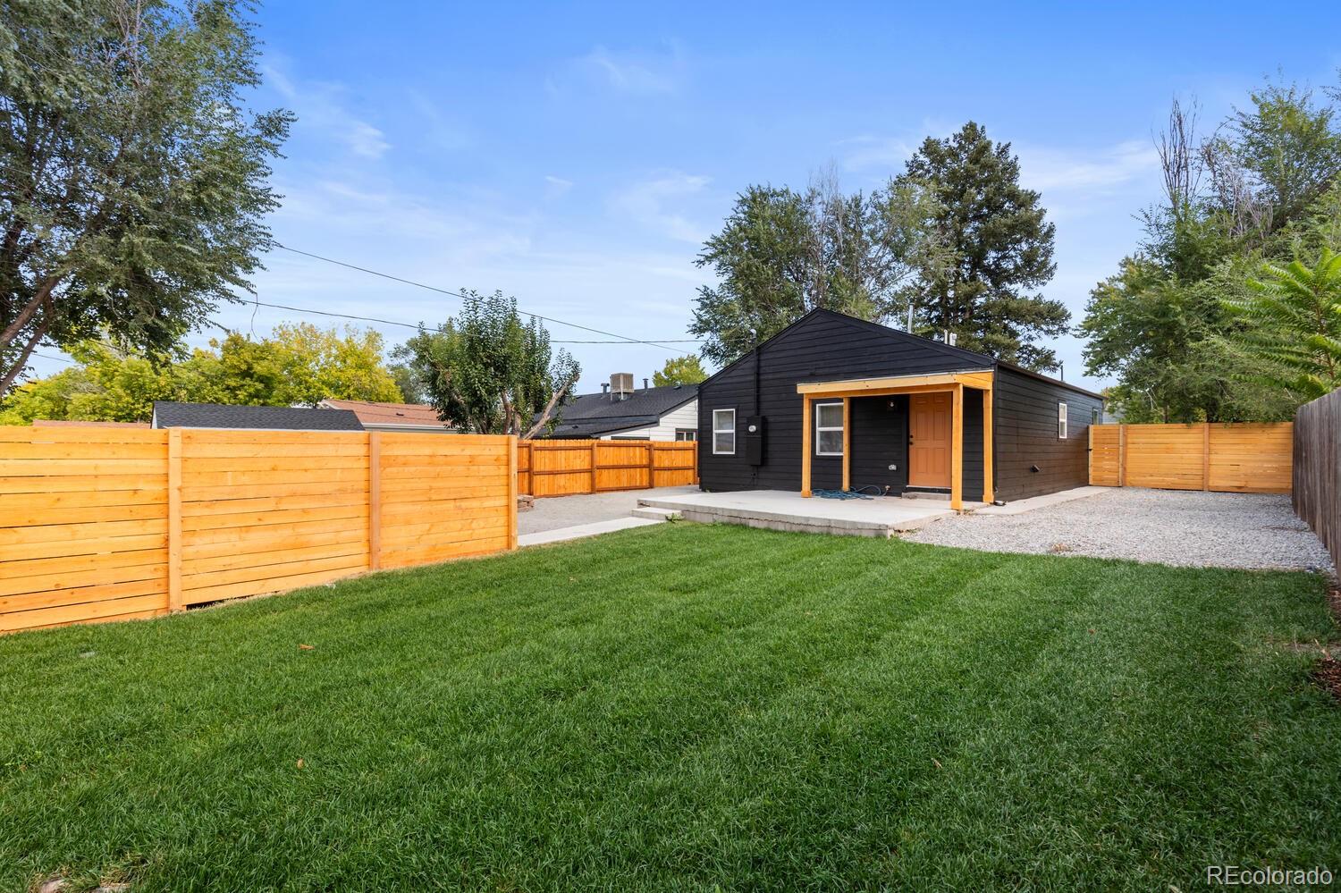 MLS Image #28 for 815  perry street,denver, Colorado