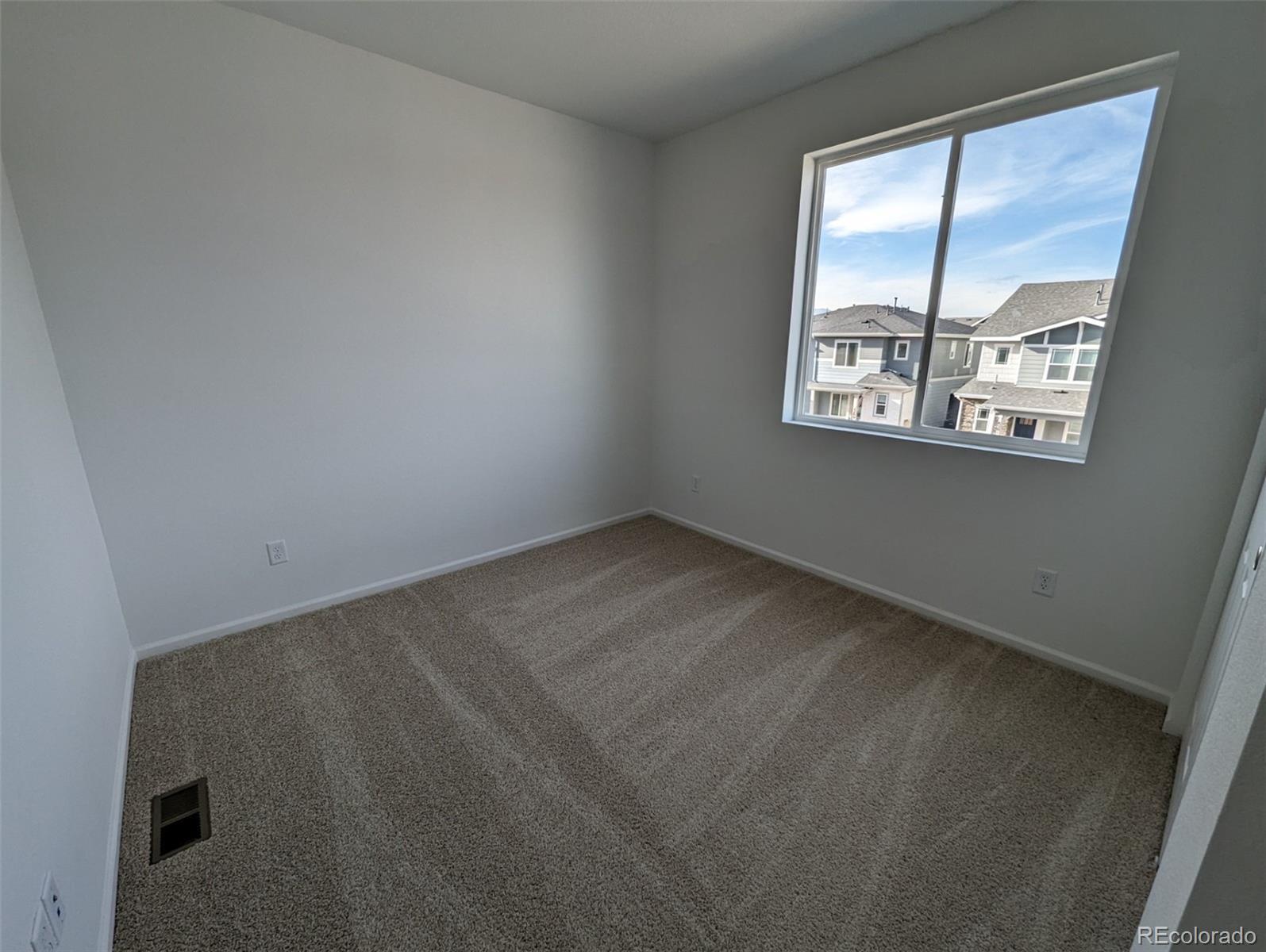 MLS Image #6 for 8485  eagle river street,littleton, Colorado