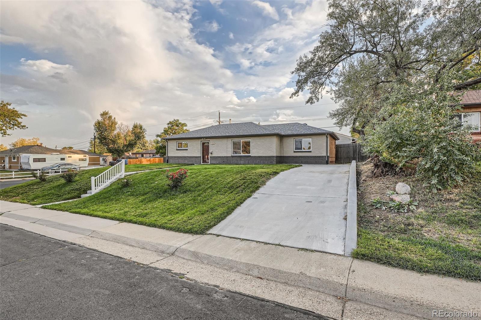 MLS Image #2 for 1100 e 90th avenue,thornton, Colorado