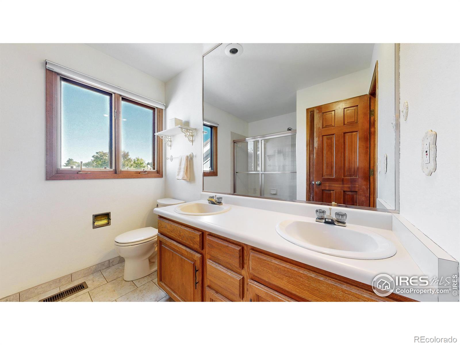 MLS Image #16 for 2365  country club loop,westminster, Colorado