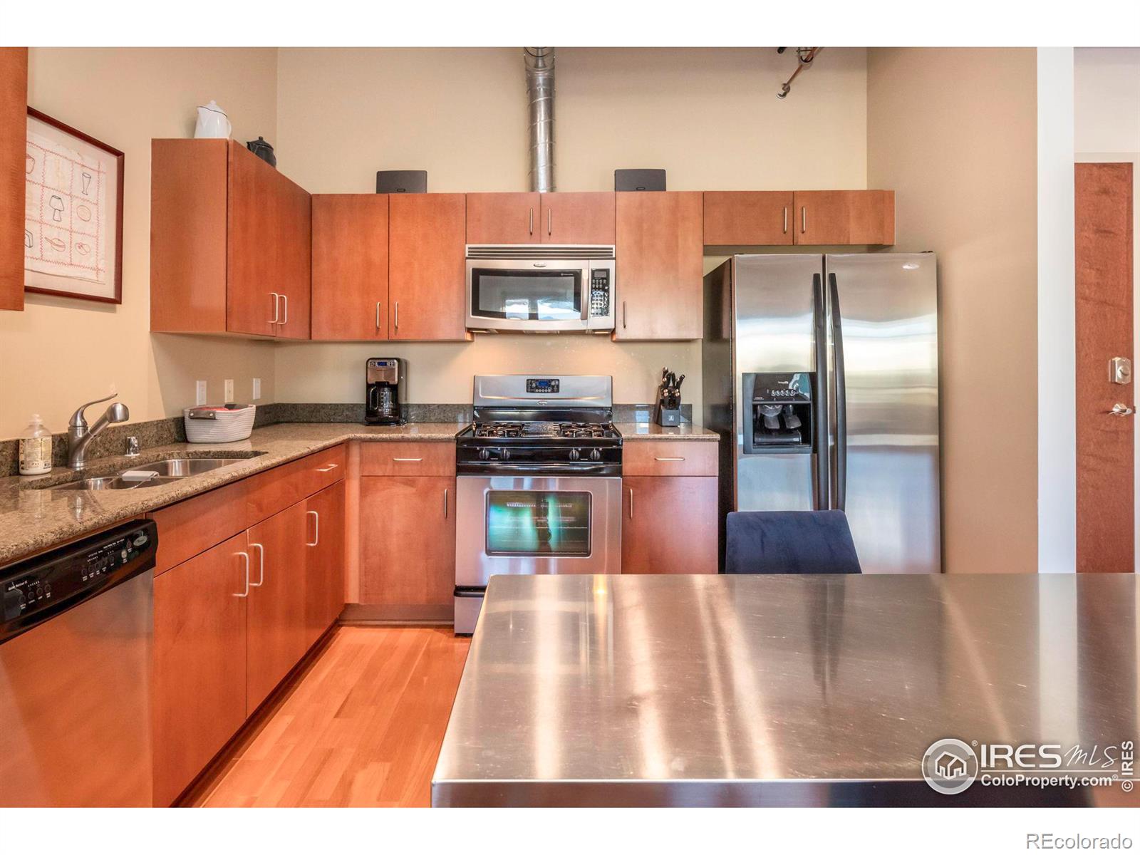 MLS Image #10 for 3601  arapahoe avenue,boulder, Colorado