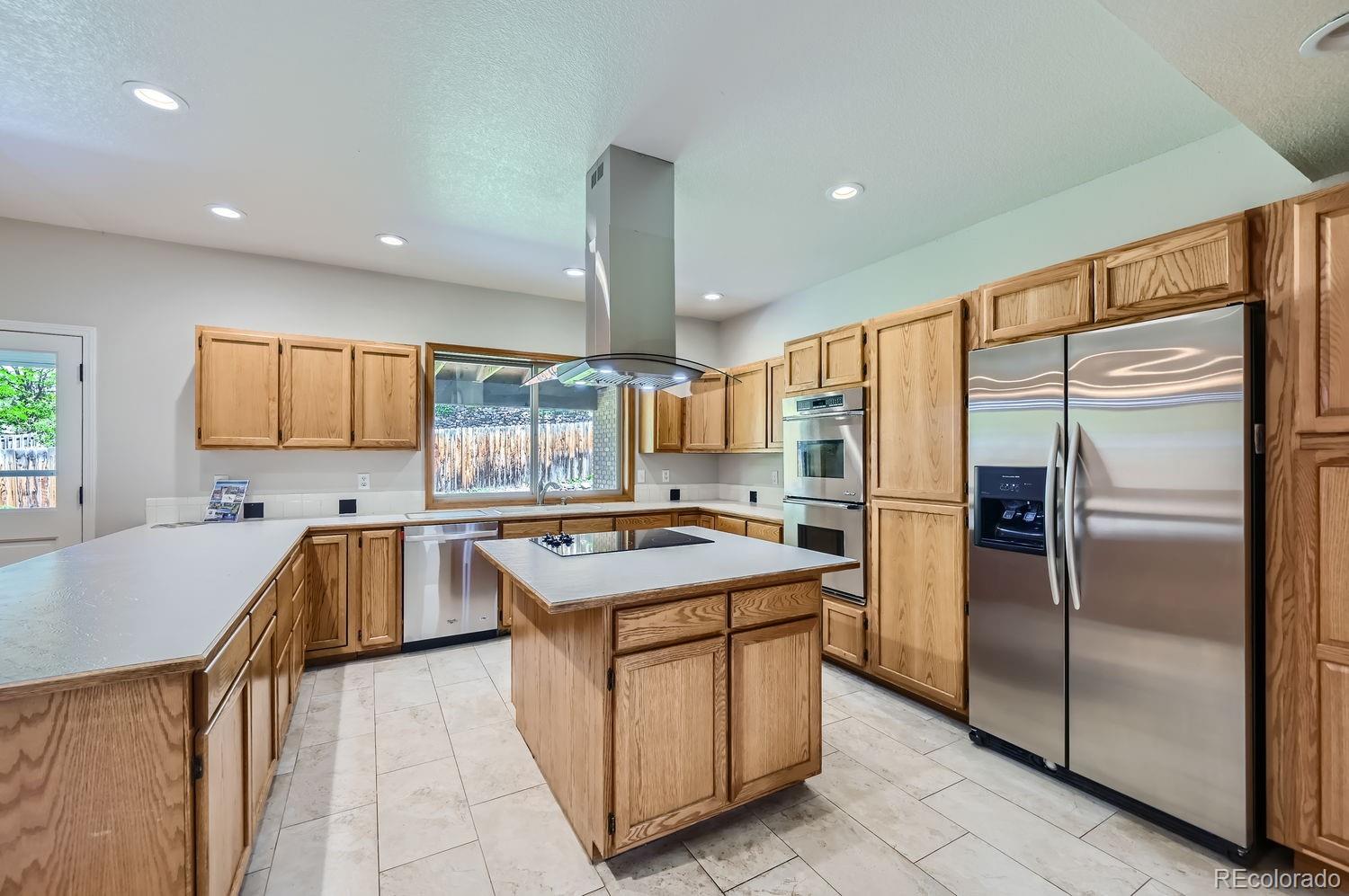 MLS Image #8 for 1004 e 5 avenue,longmont, Colorado