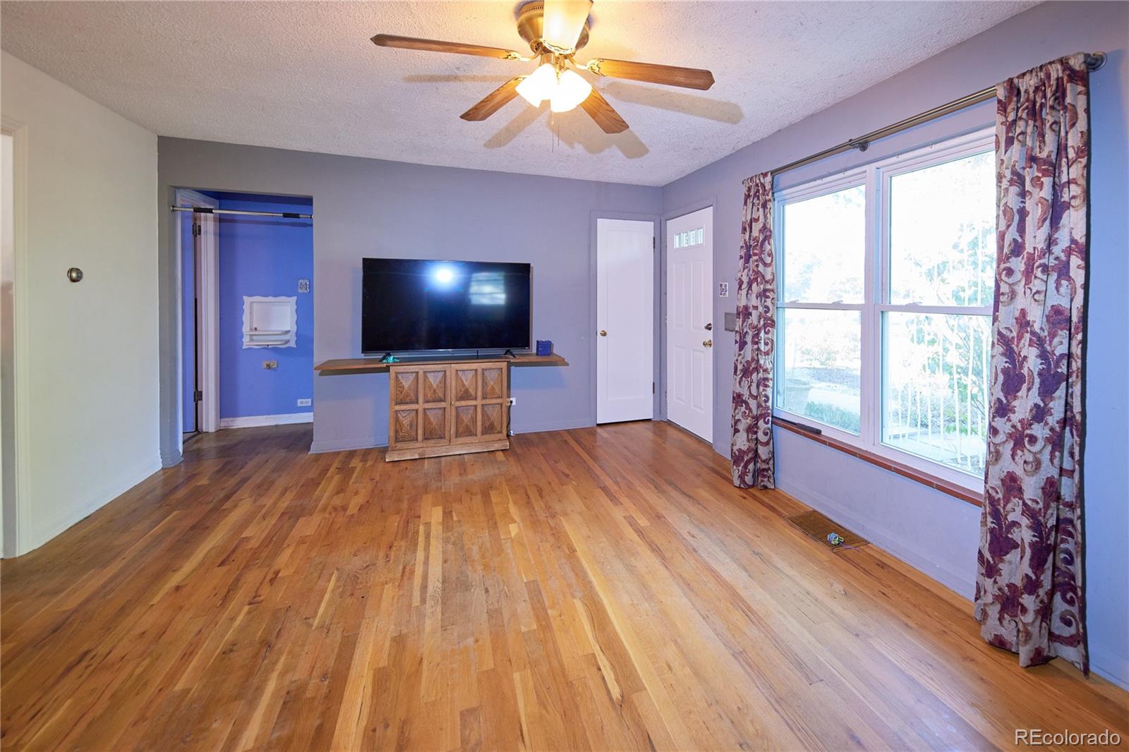 MLS Image #2 for 5100  vallejo street,denver, Colorado