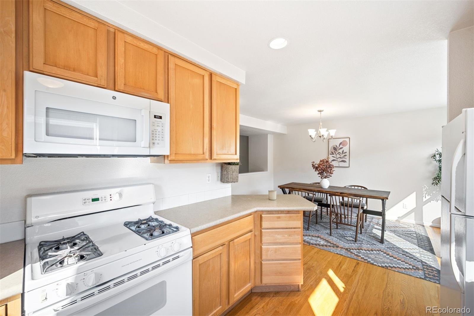 MLS Image #10 for 4630 w 37th avenue,denver, Colorado