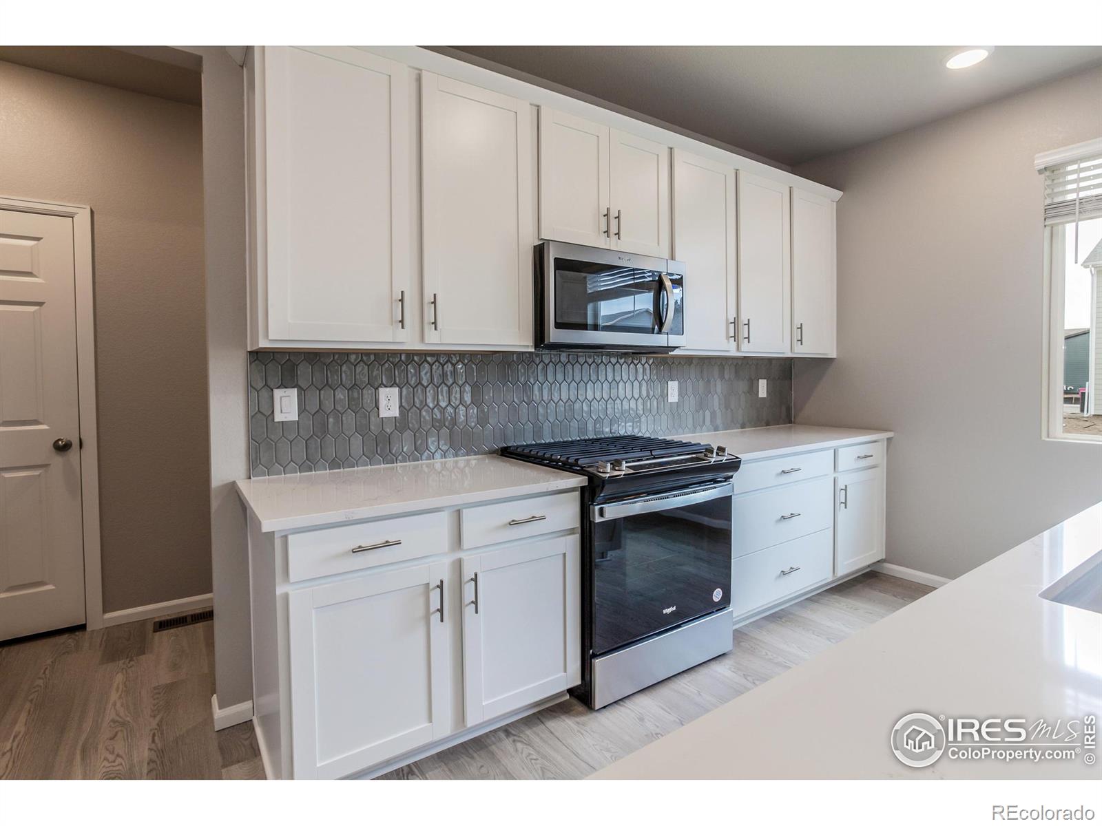 MLS Image #10 for 1117  crystal creek drive,windsor, Colorado