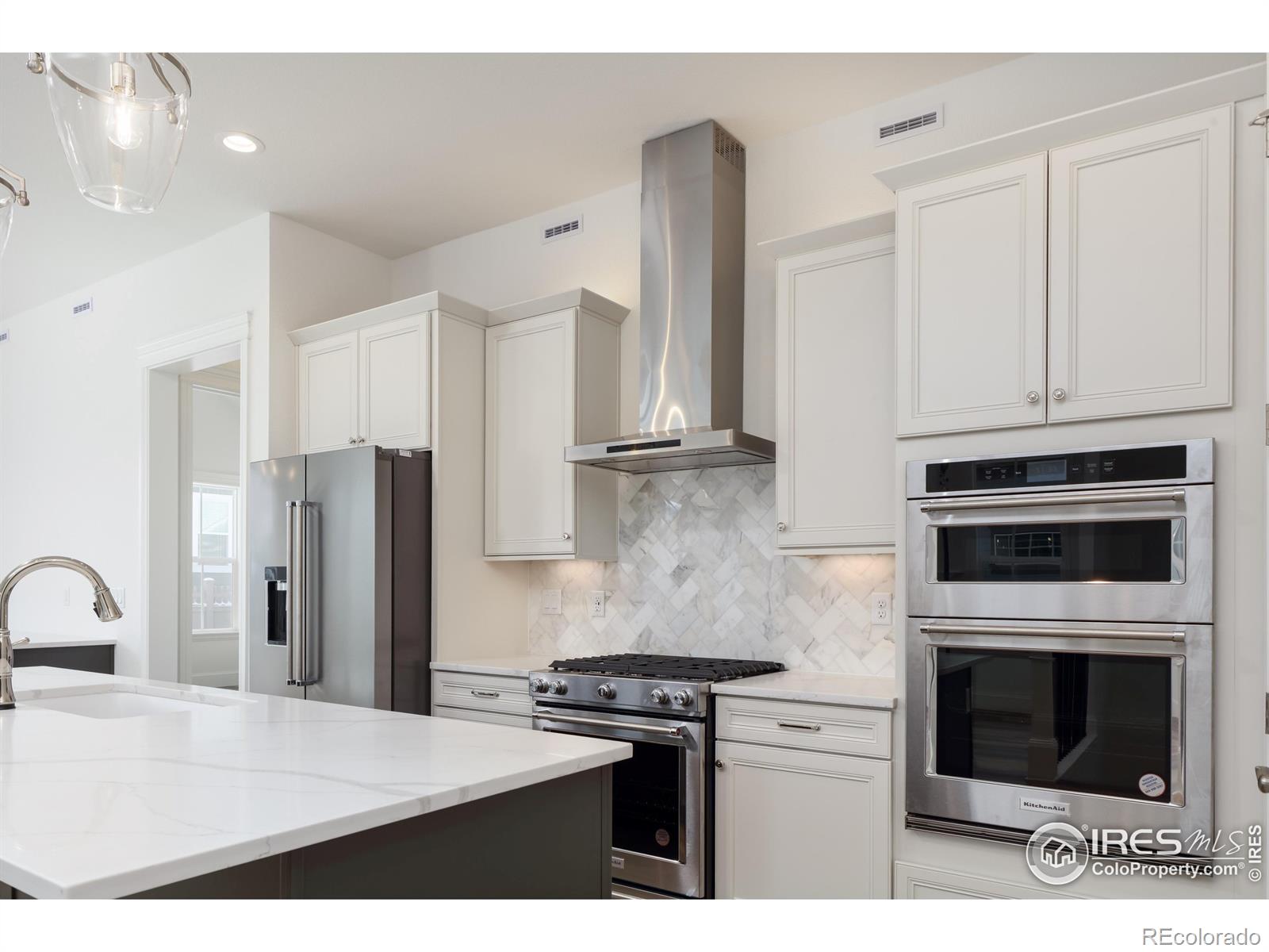 MLS Image #3 for 1562  ash drive,erie, Colorado