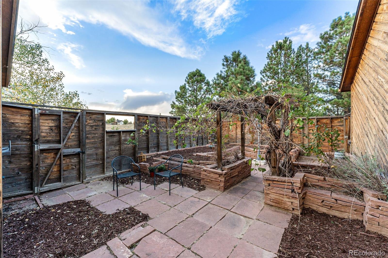 MLS Image #38 for 10239 n chatfield place,littleton, Colorado