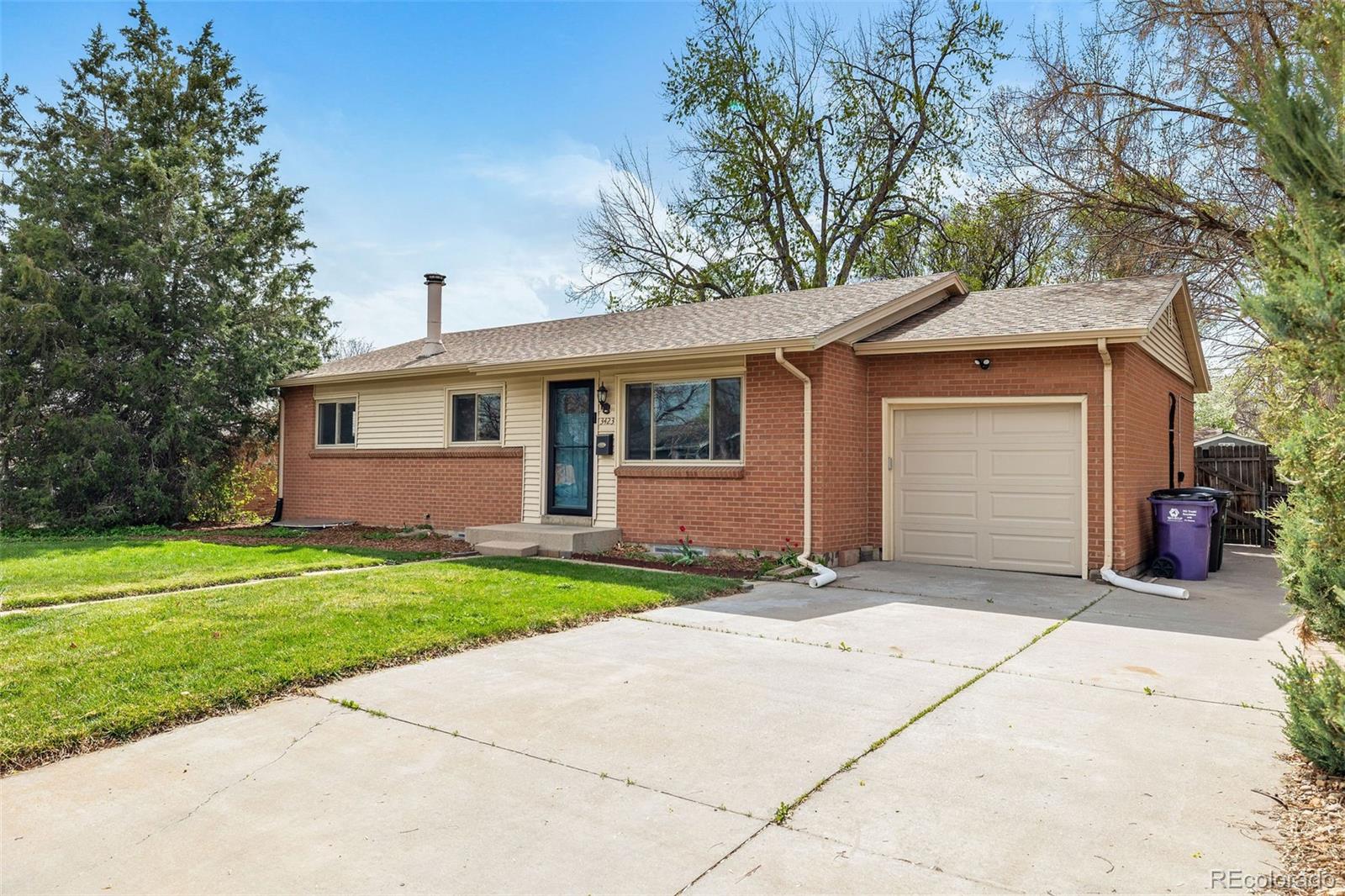 MLS Image #2 for 3423 s vrain street,denver, Colorado