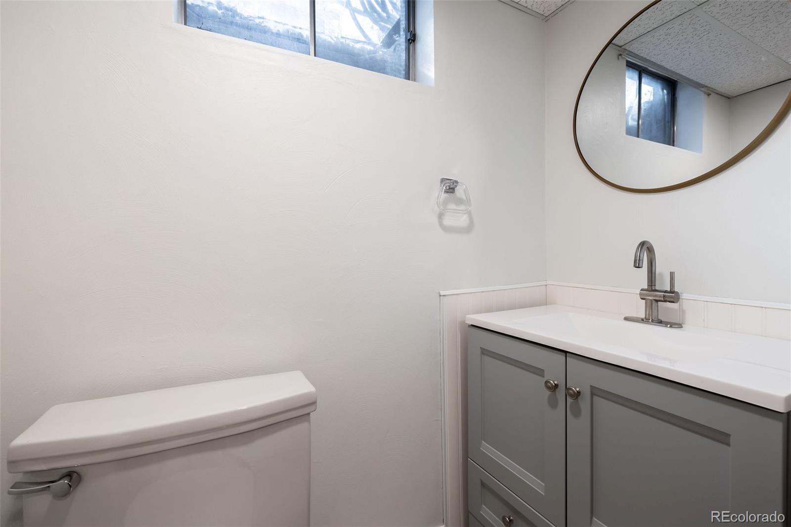 MLS Image #21 for 3423 s vrain street,denver, Colorado