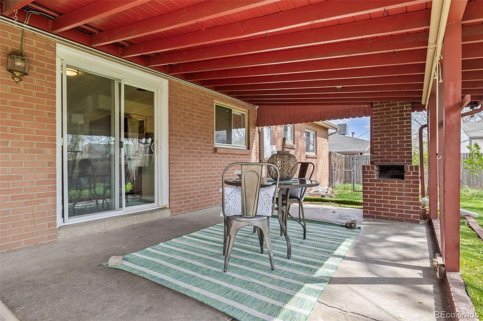 MLS Image #25 for 3423 s vrain street,denver, Colorado
