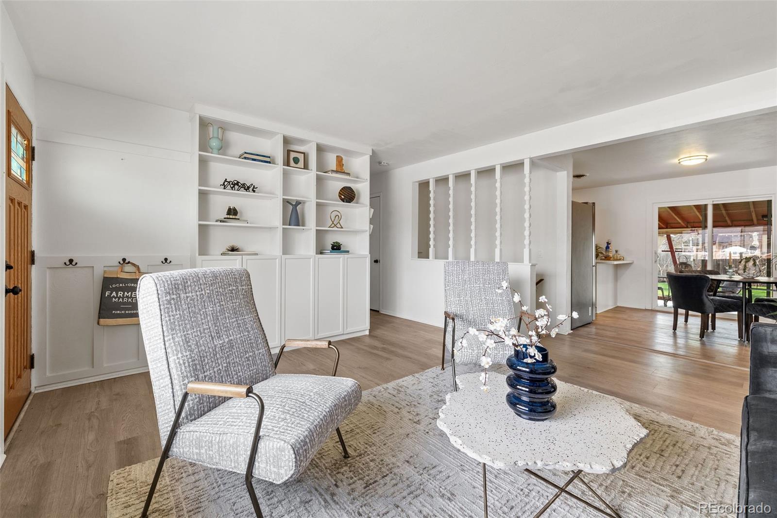 MLS Image #3 for 3423 s vrain street,denver, Colorado