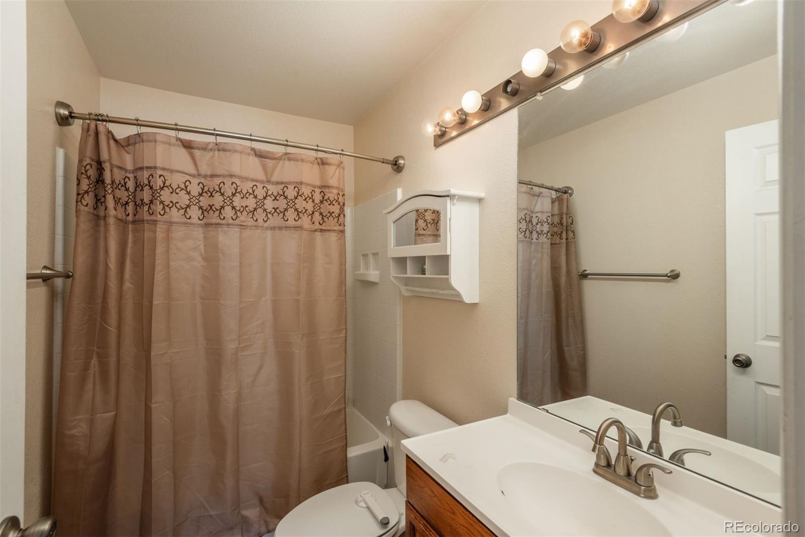 MLS Image #25 for 18673 e 43rd place,denver, Colorado