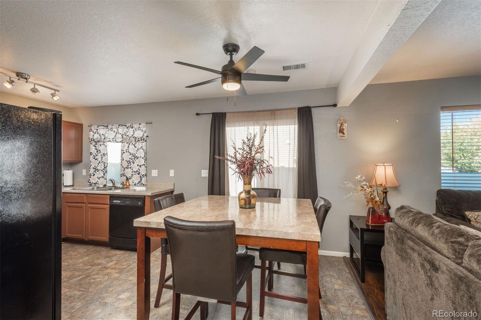 MLS Image #8 for 18673 e 43rd place,denver, Colorado