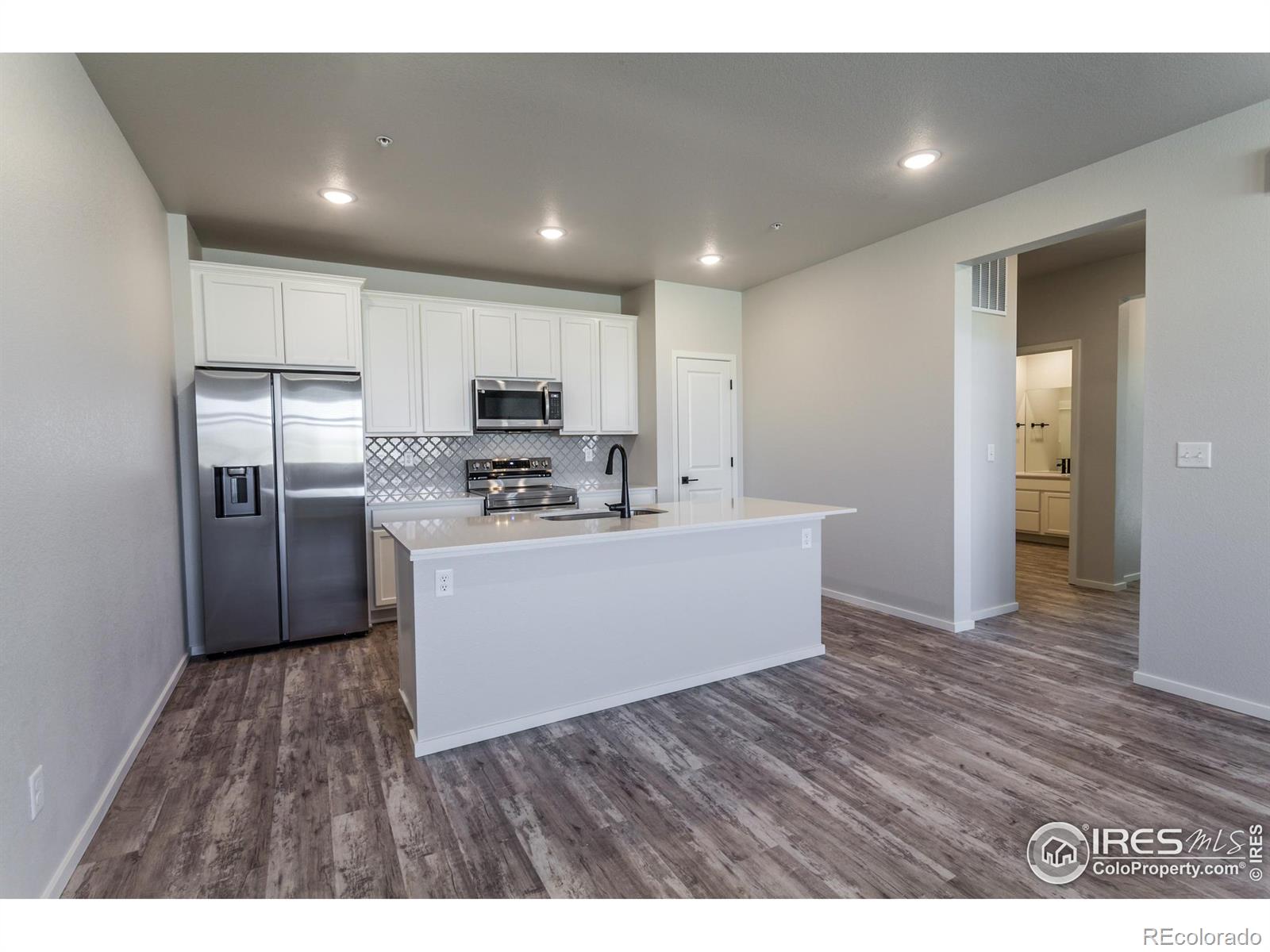 MLS Image #8 for 2120  fallin leaf drive,windsor, Colorado