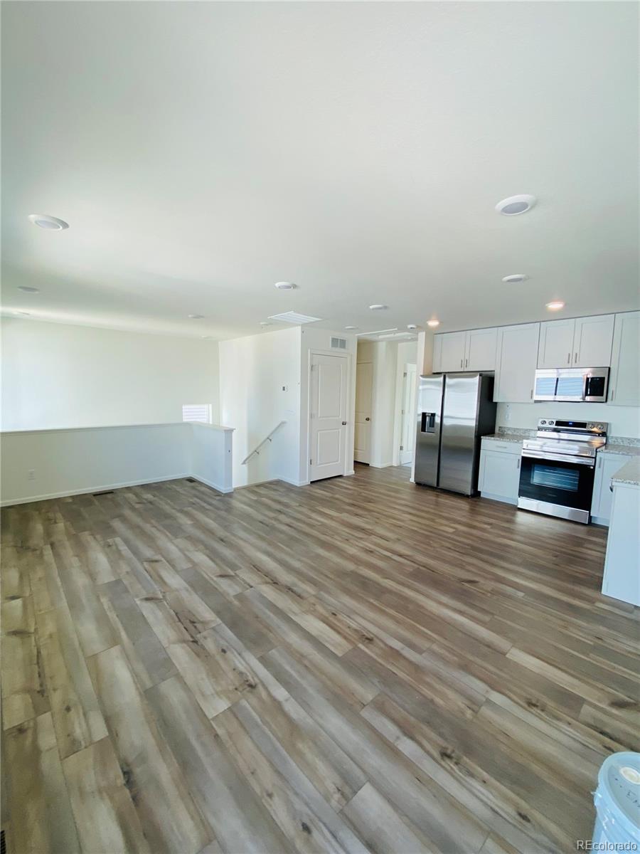 MLS Image #10 for 45016  sunflower lane,bennett, Colorado