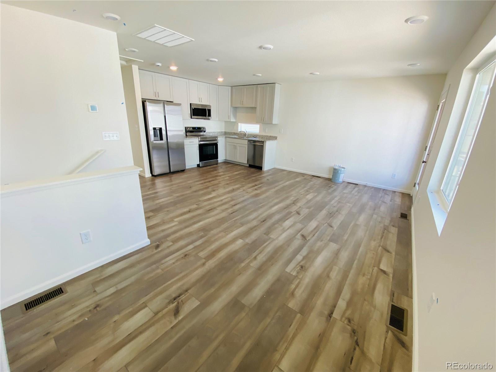 MLS Image #7 for 45016  sunflower lane,bennett, Colorado