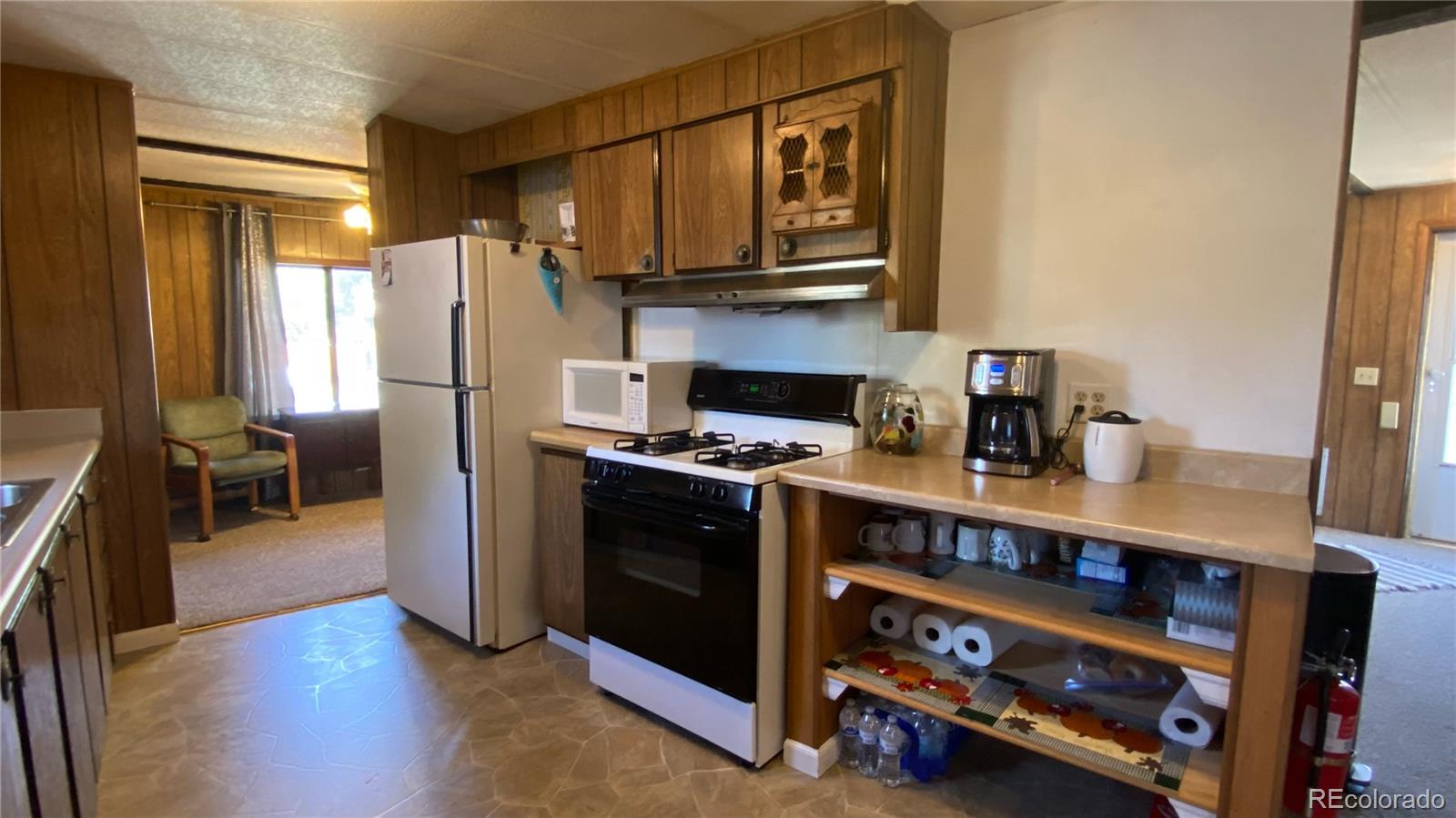 MLS Image #5 for 815  plum avenue,lochbuie, Colorado