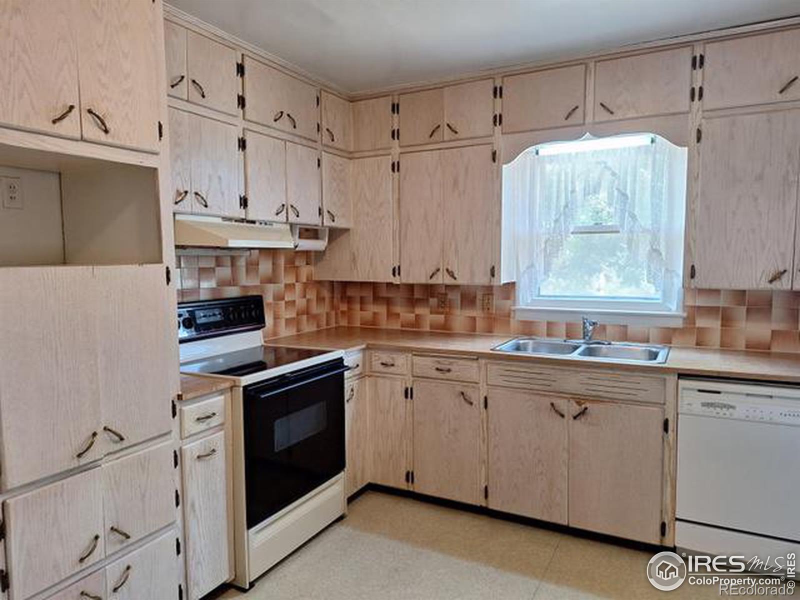 MLS Image #10 for 217 s 5th street,iliff, Colorado