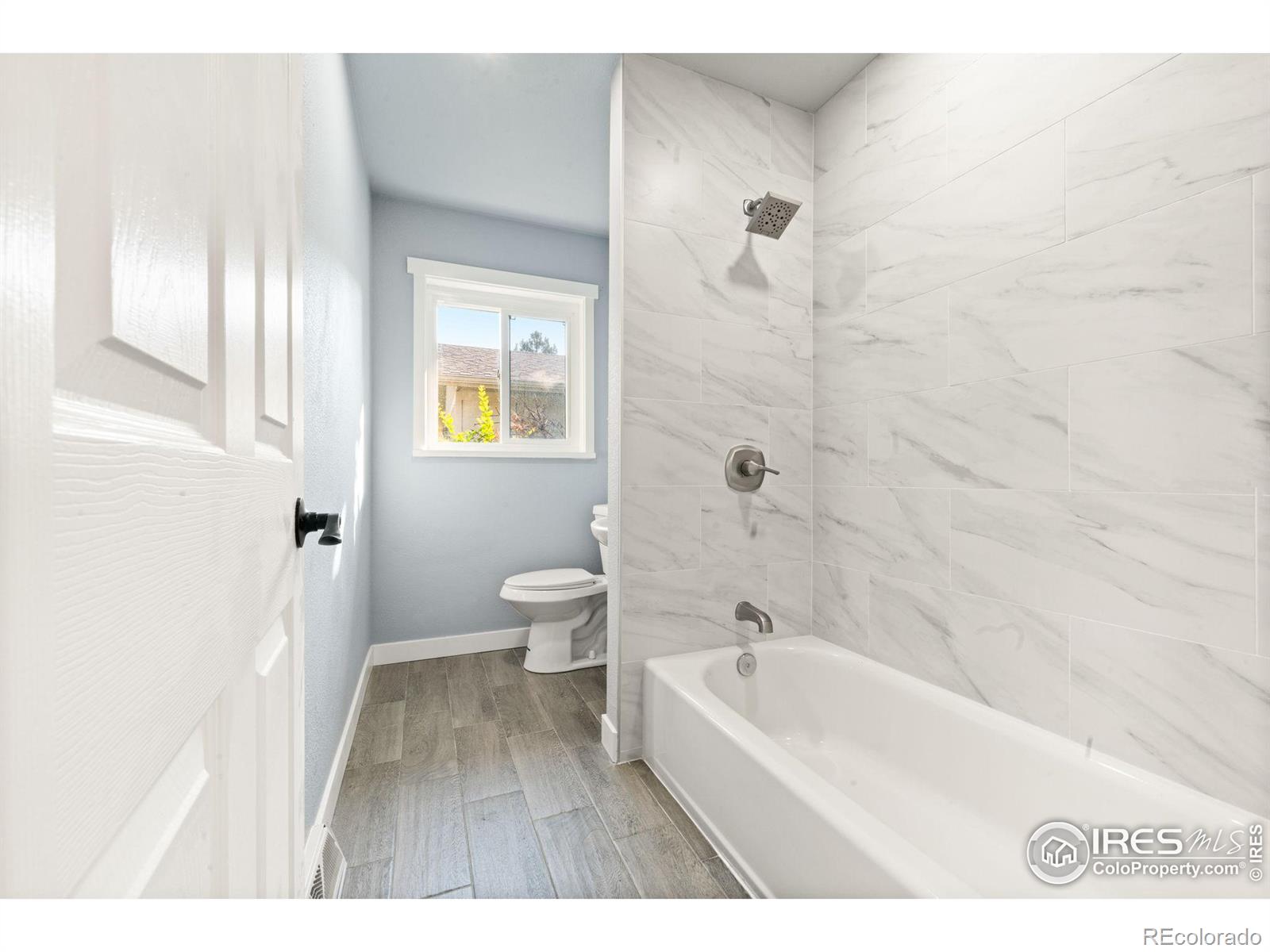 MLS Image #13 for 694 s ivy way,denver, Colorado