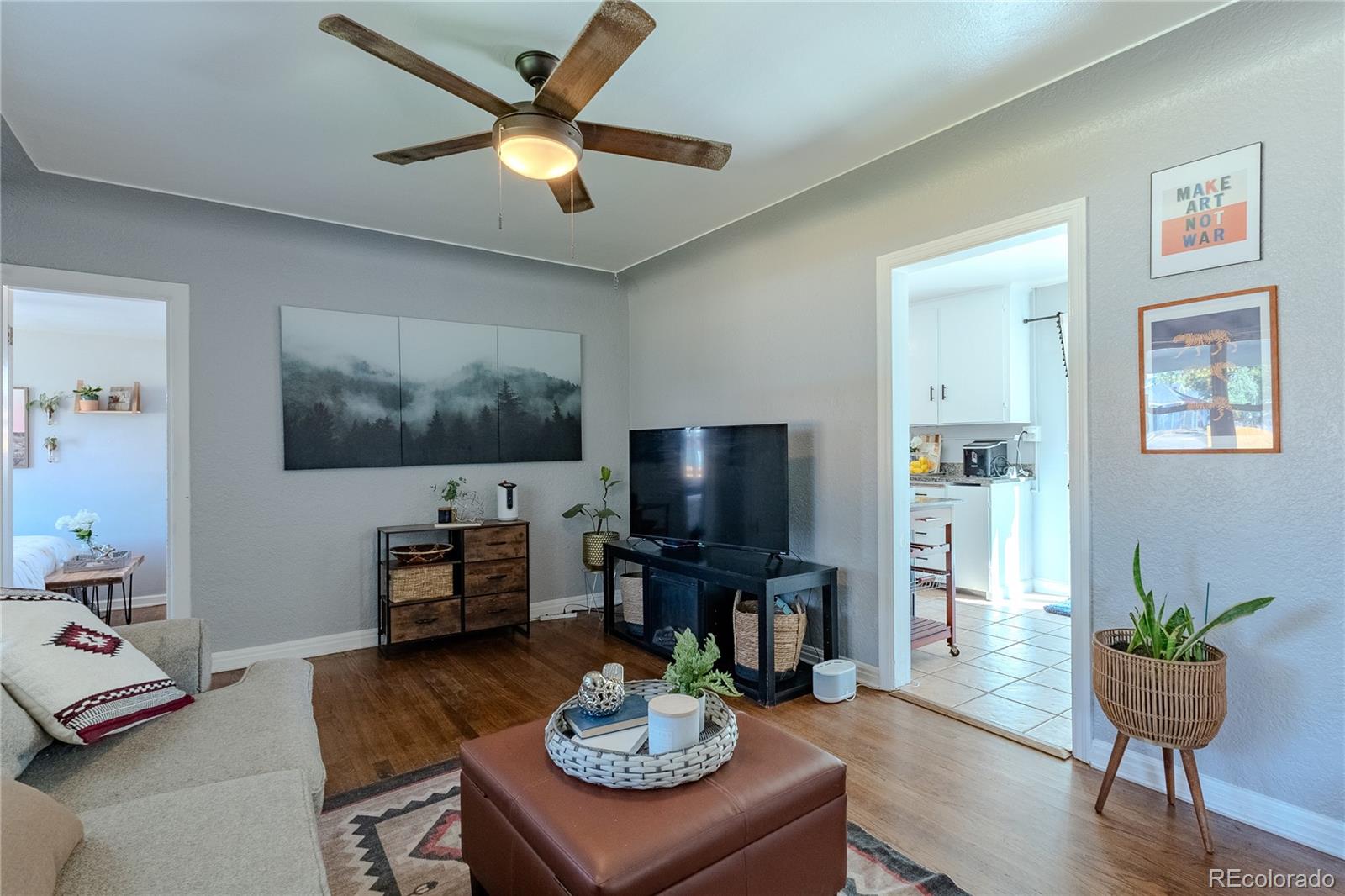 MLS Image #14 for 1444  willow street,denver, Colorado