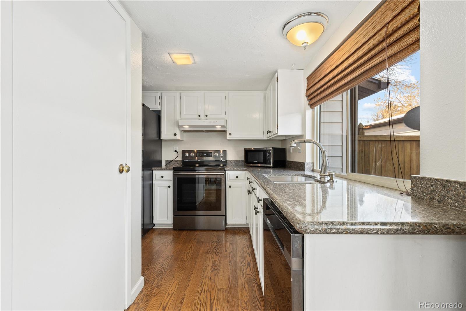 MLS Image #10 for 3695 s kittredge street,aurora, Colorado