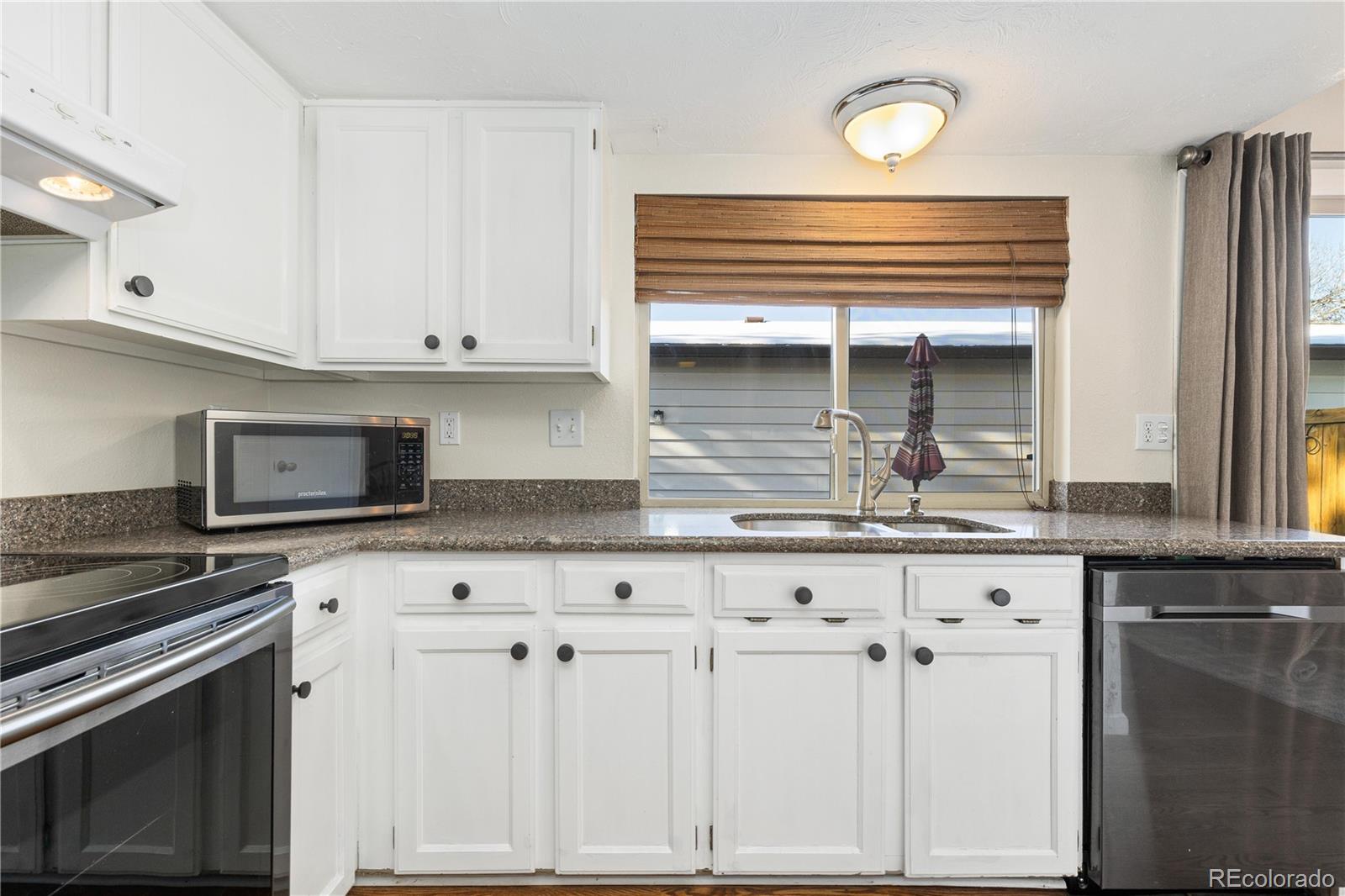 MLS Image #13 for 3695 s kittredge street,aurora, Colorado