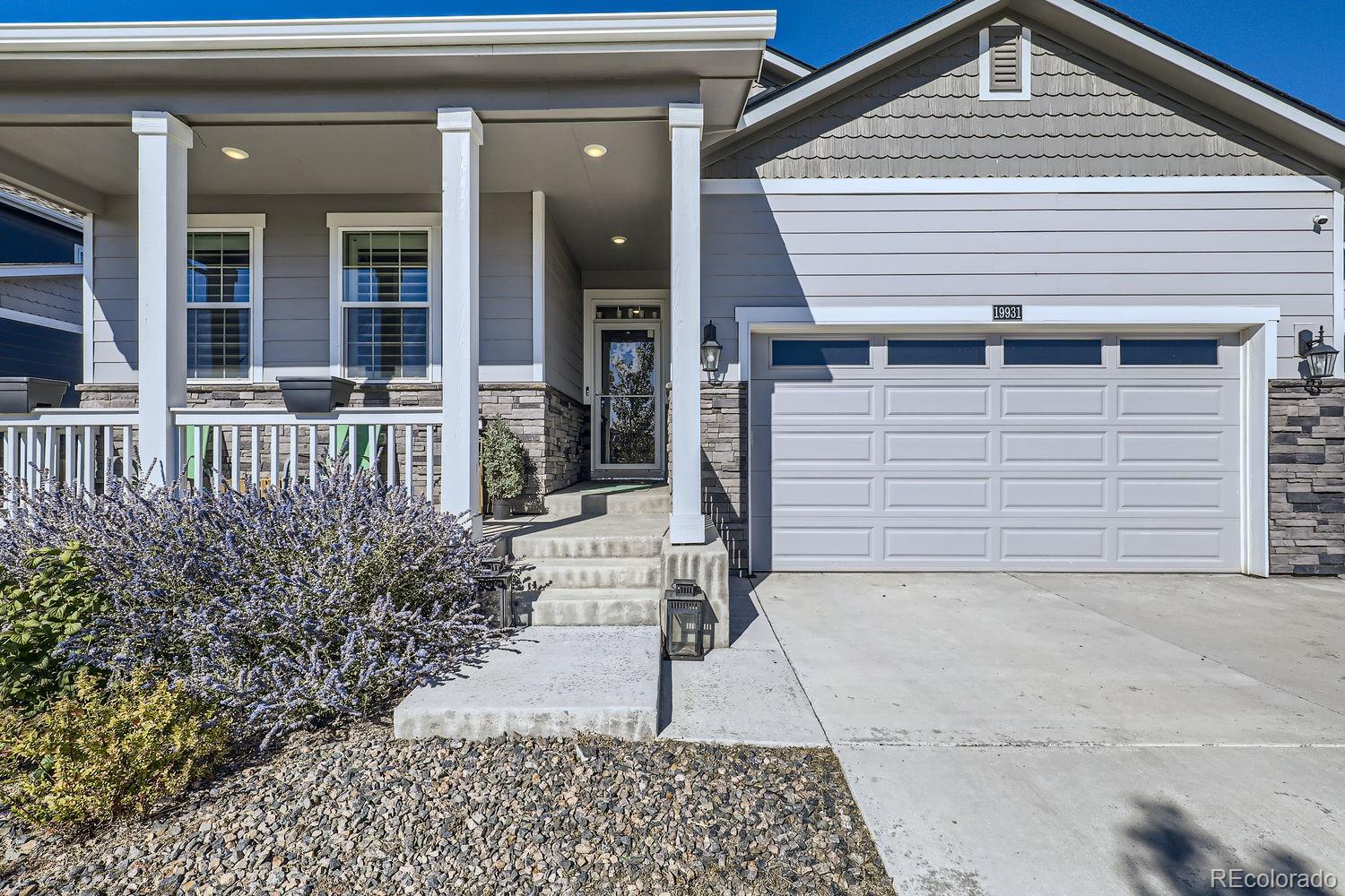 MLS Image #2 for 19931 e 61st place,aurora, Colorado