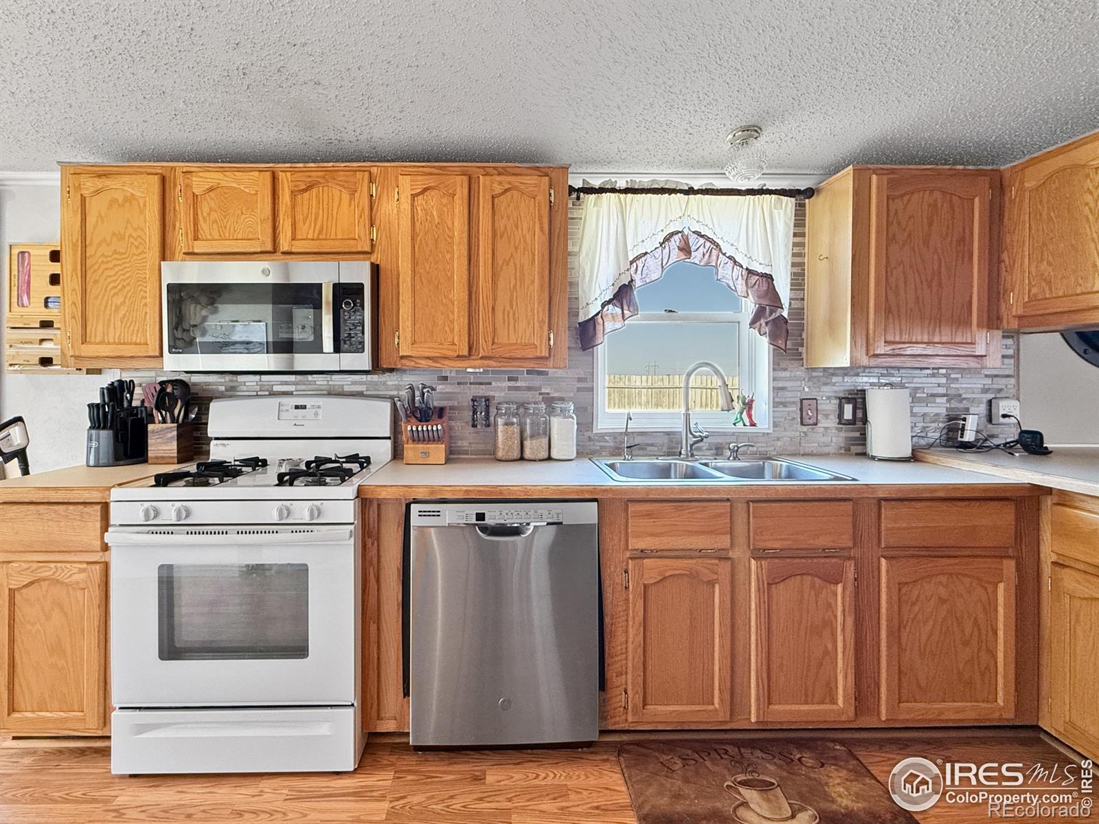 MLS Image #6 for 15947  deerfield street,sterling, Colorado