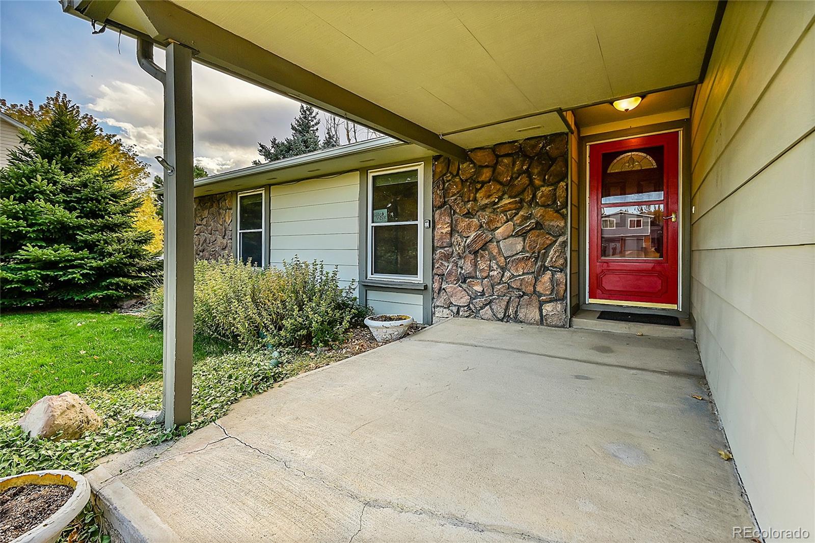 MLS Image #2 for 1005  barbi court,castle rock, Colorado