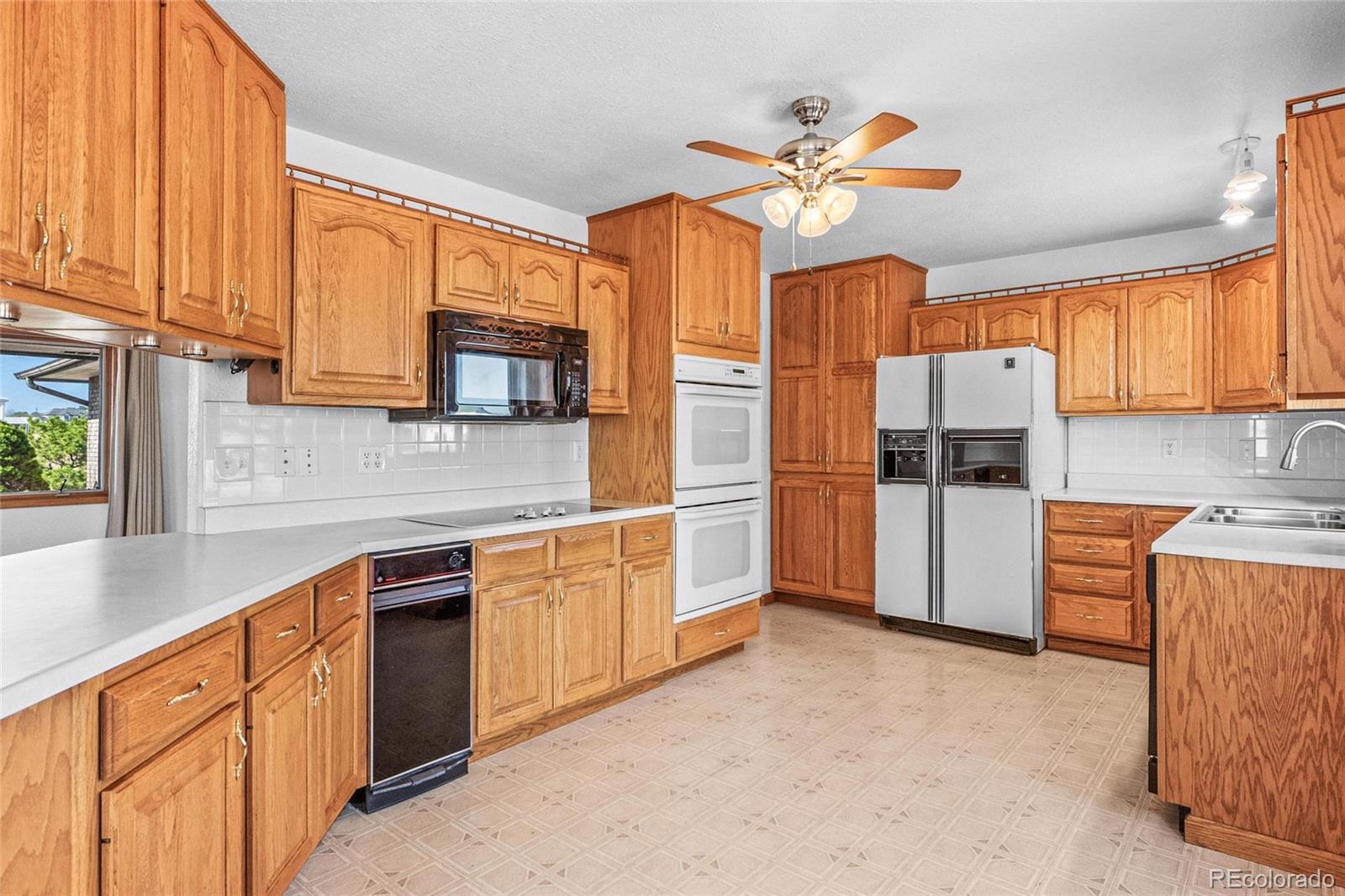MLS Image #11 for 55  cook court,hudson, Colorado