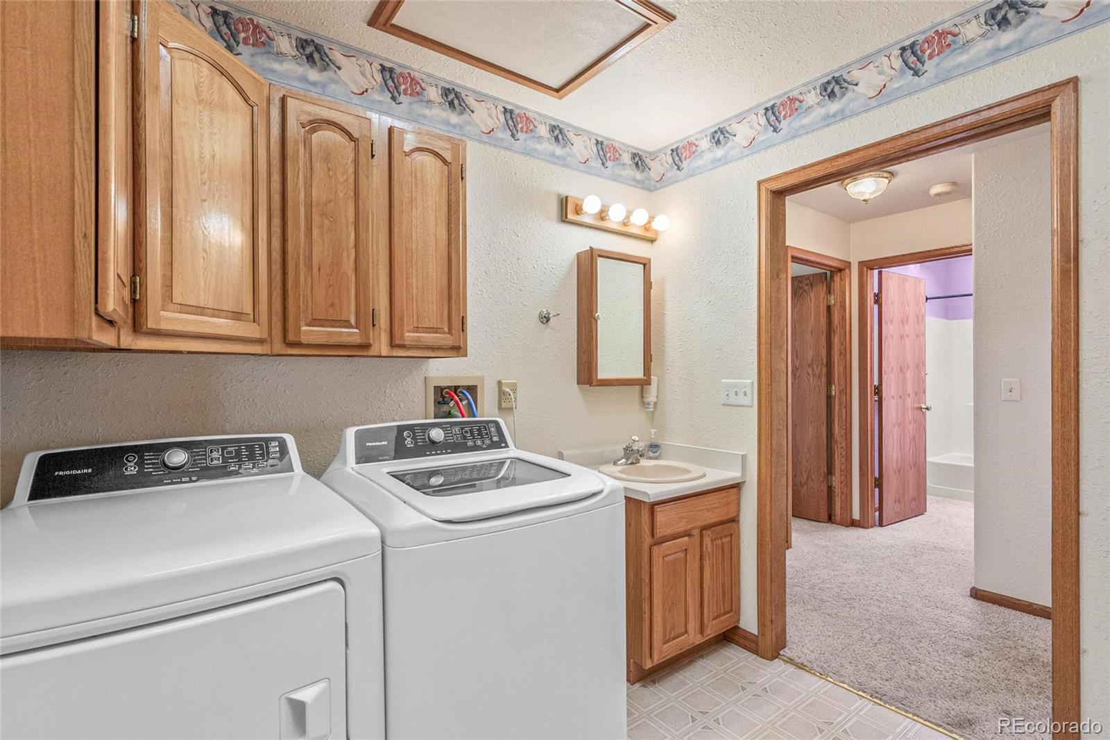 MLS Image #25 for 55  cook court,hudson, Colorado