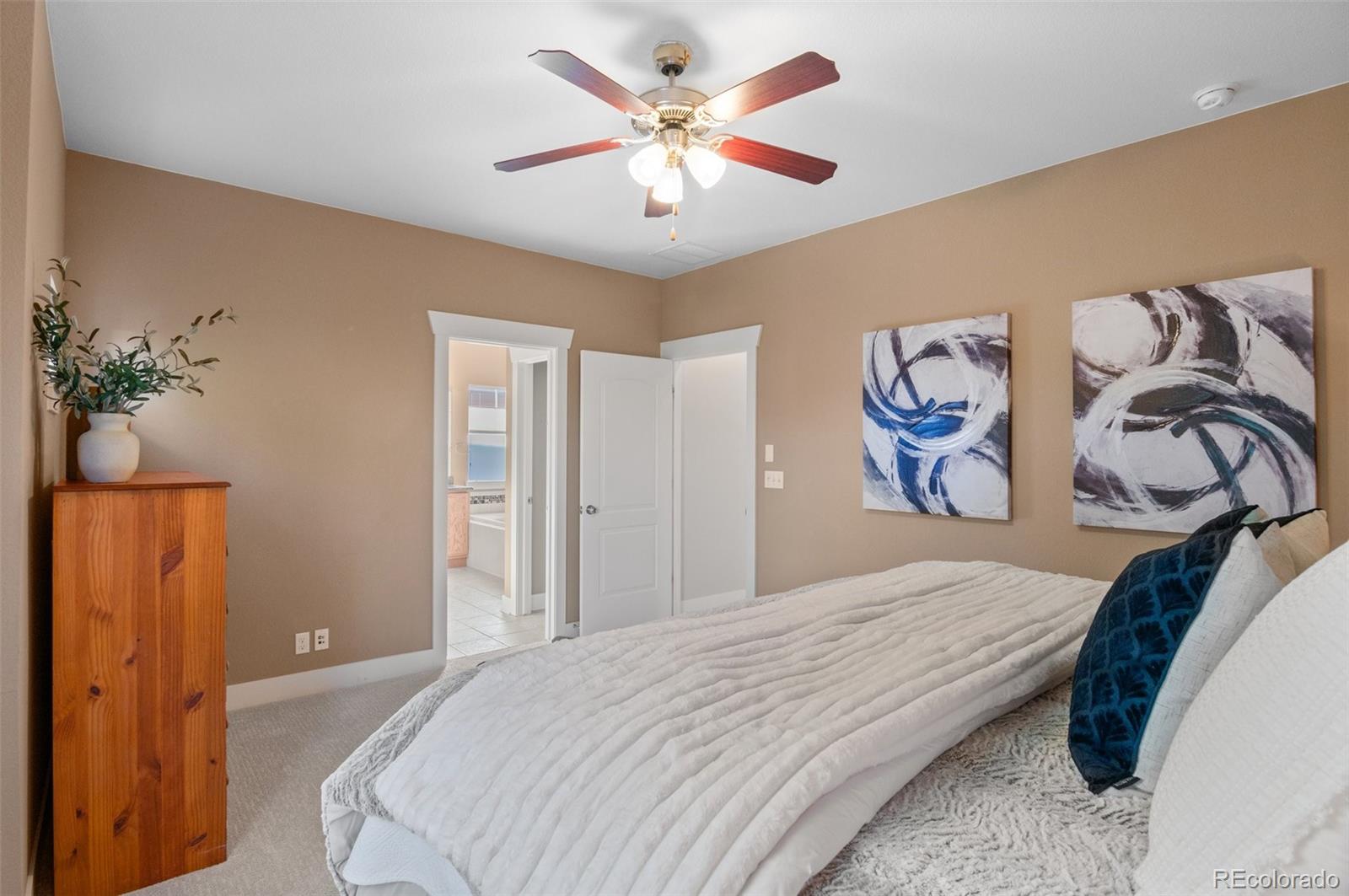 MLS Image #24 for 8054 e 31st avenue,denver, Colorado