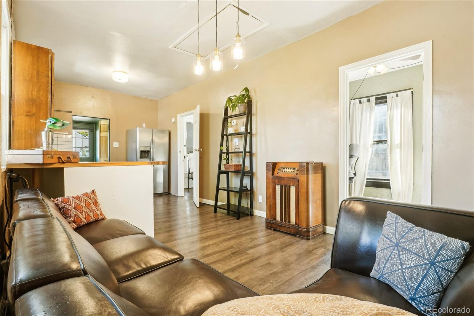 MLS Image #11 for 3930  sheridan boulevard,denver, Colorado