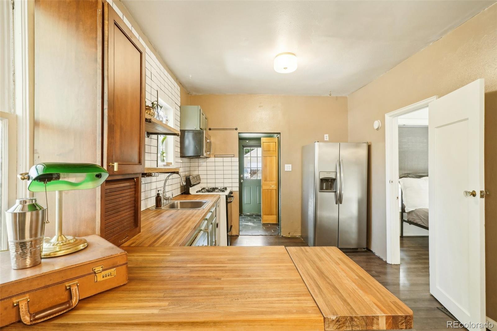 MLS Image #12 for 3930  sheridan boulevard,denver, Colorado