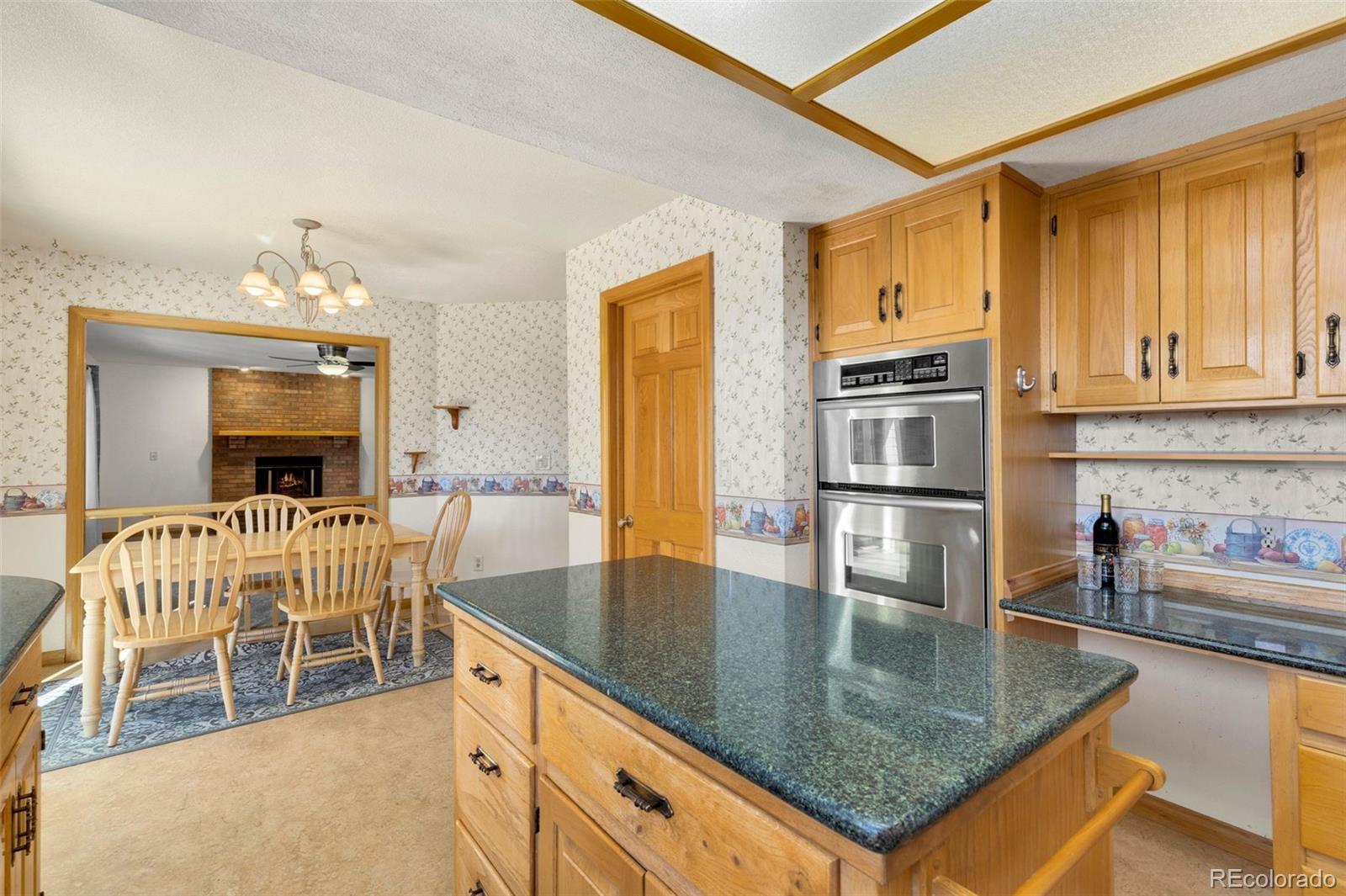 MLS Image #11 for 1233  twin peaks circle,longmont, Colorado