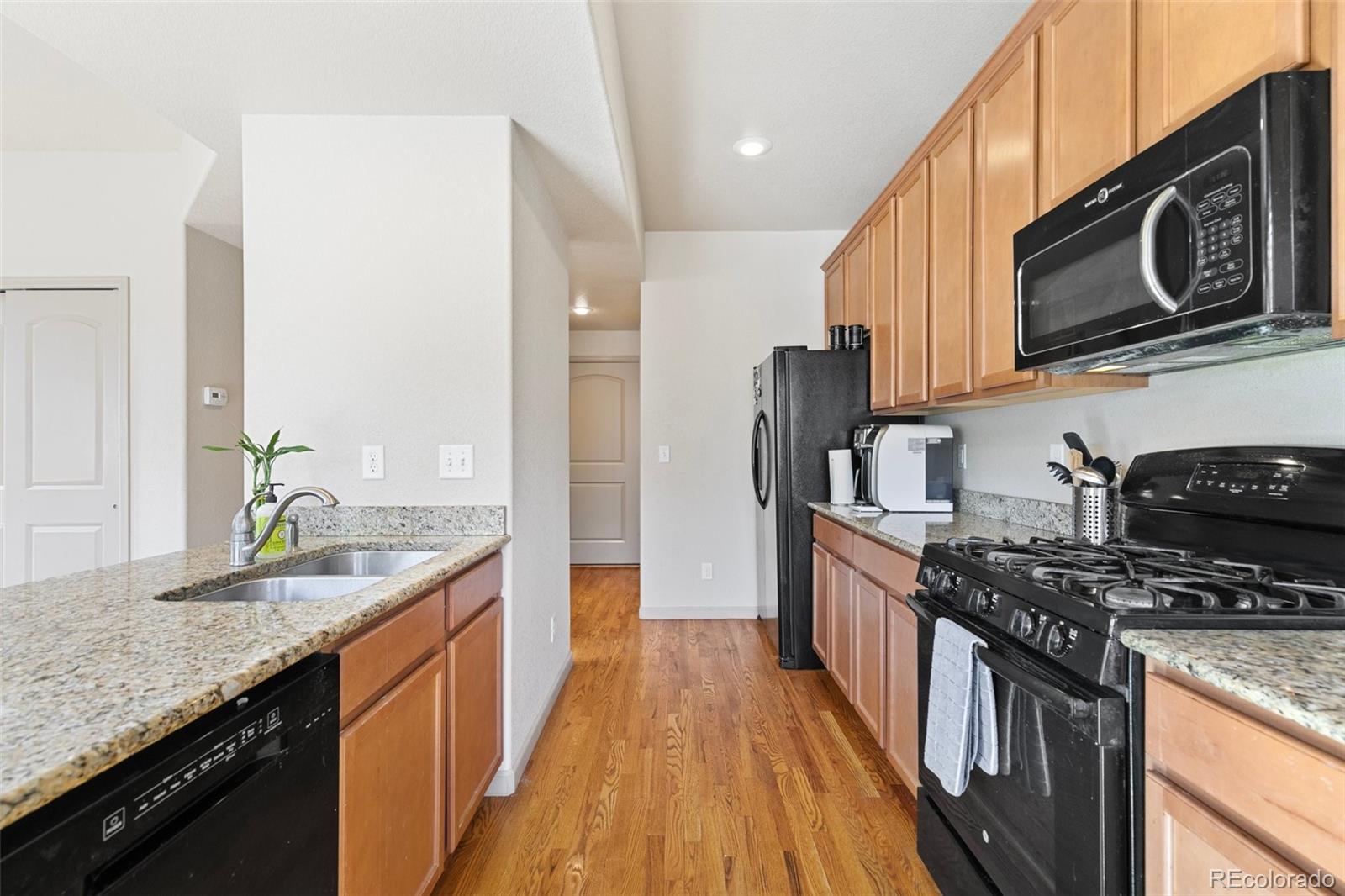 MLS Image #5 for 11464  neutra grove,peyton, Colorado