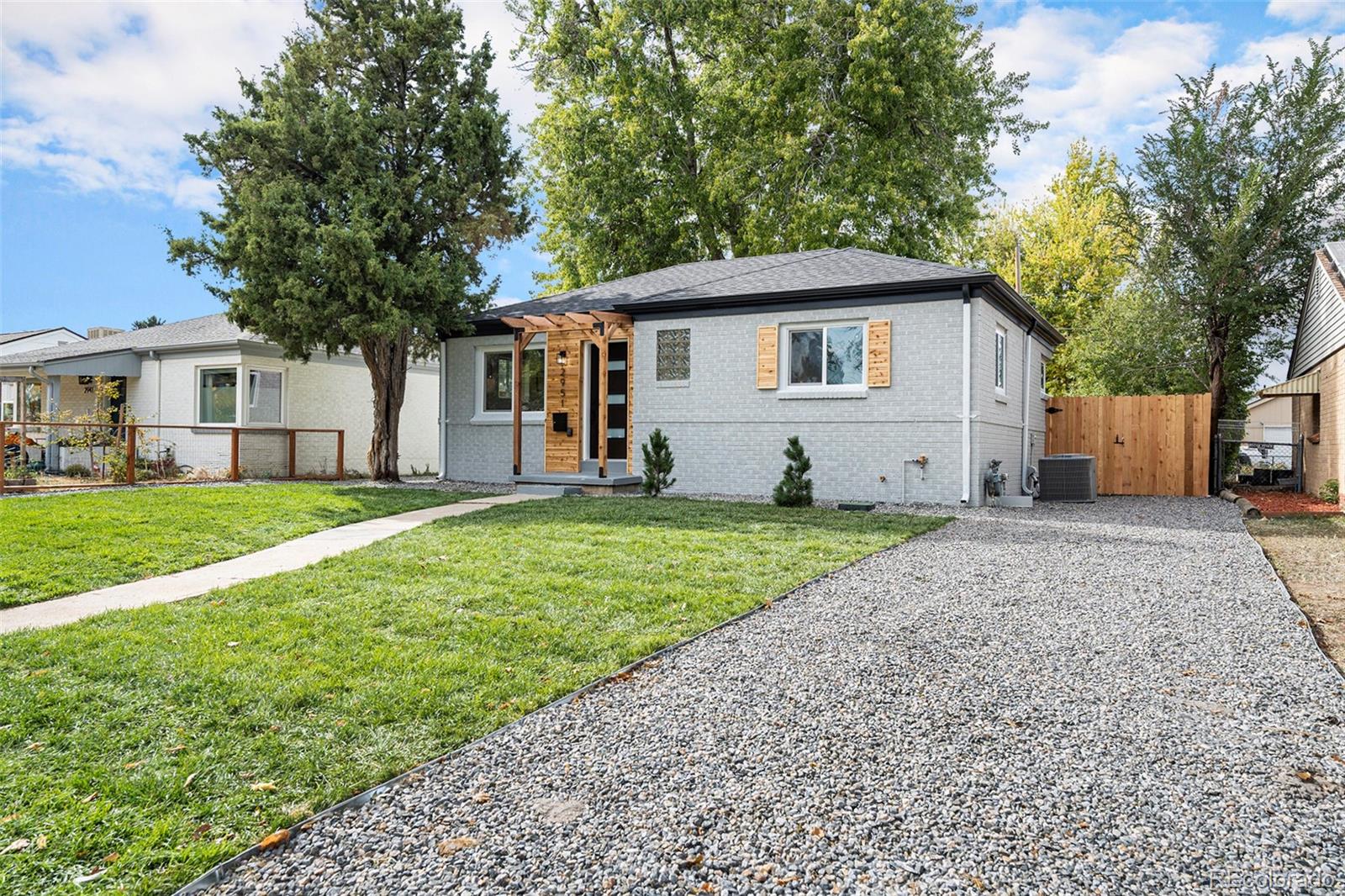 CMA Image for 2951  hudson street,Denver, Colorado