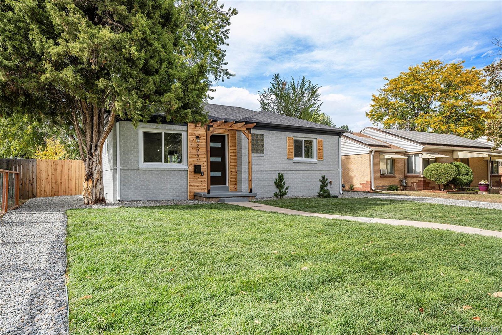 MLS Image #2 for 2951  hudson street,denver, Colorado