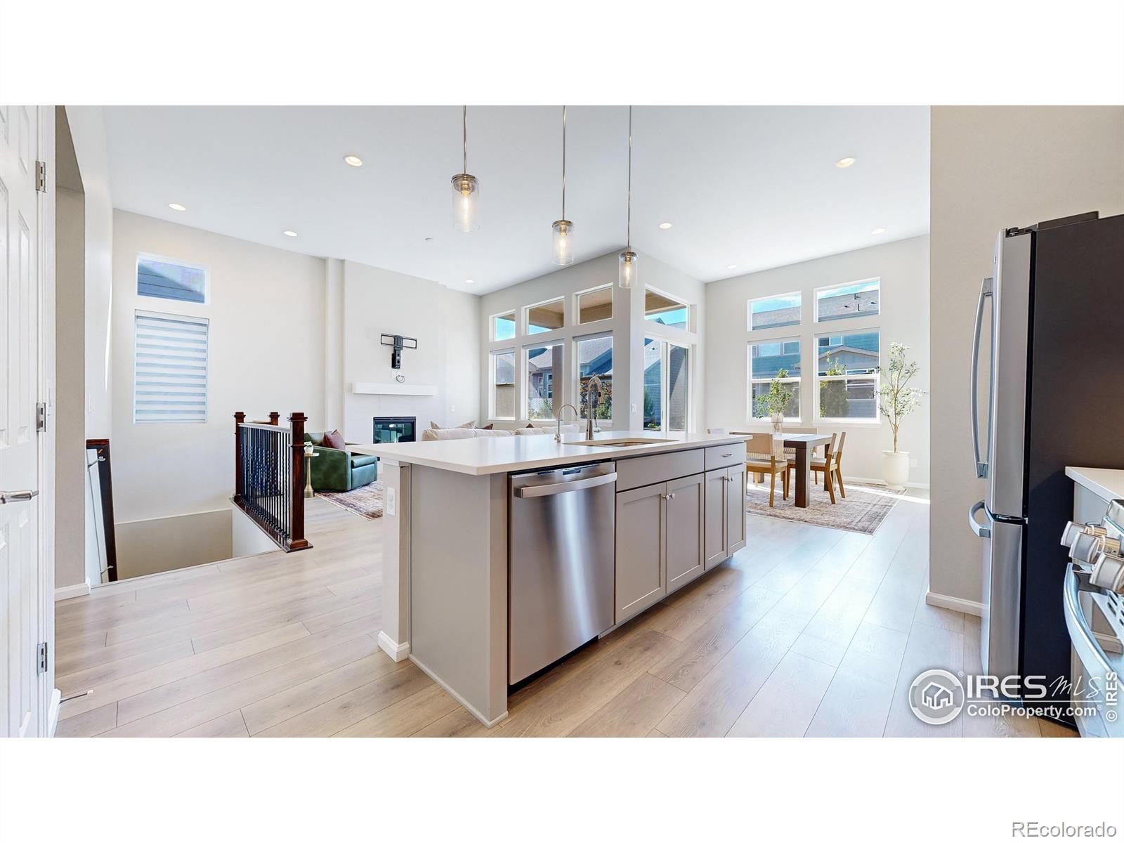 MLS Image #5 for 3107  deering lake drive,loveland, Colorado