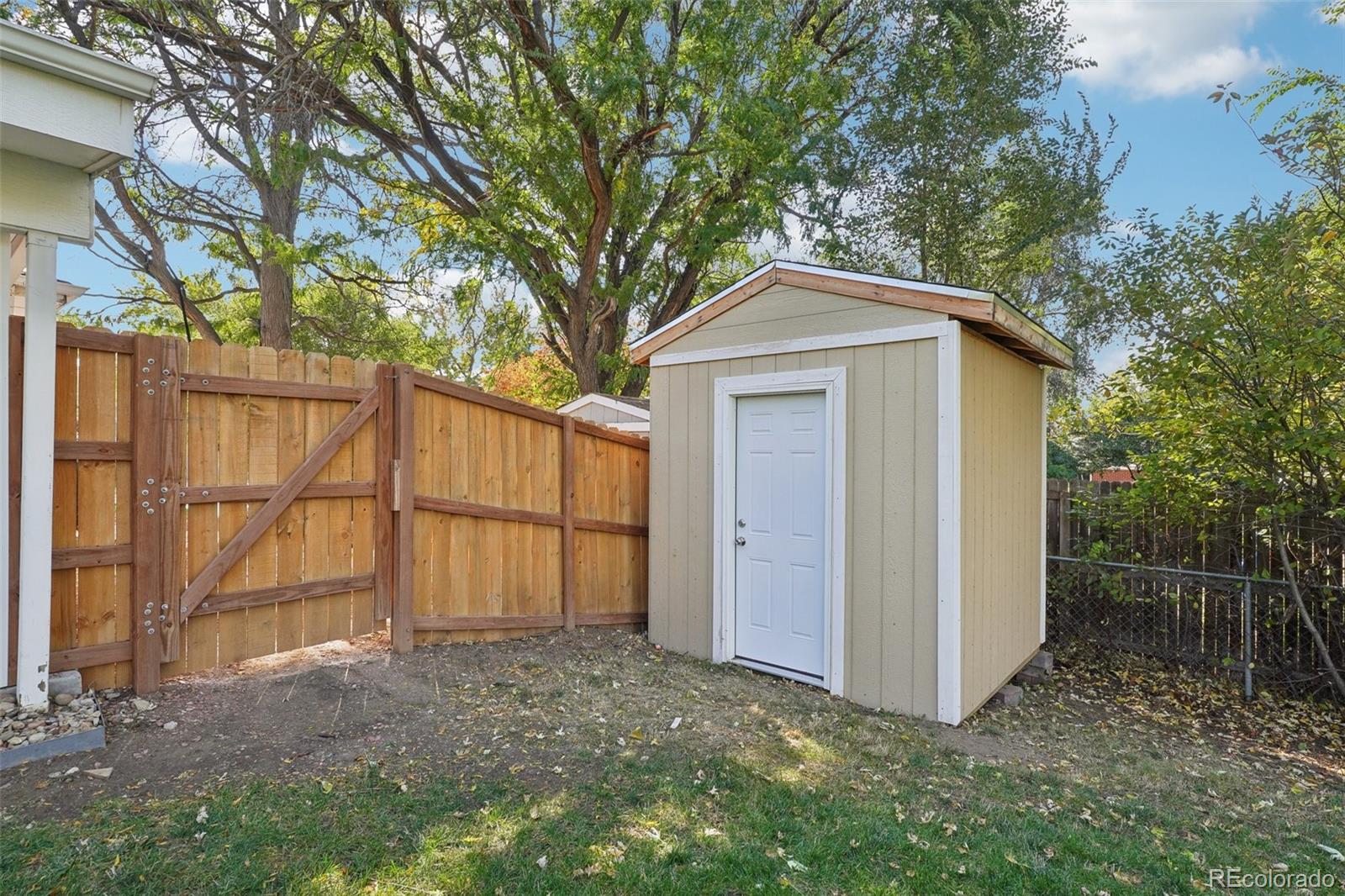 MLS Image #42 for 2887 e euclid avenue,centennial, Colorado