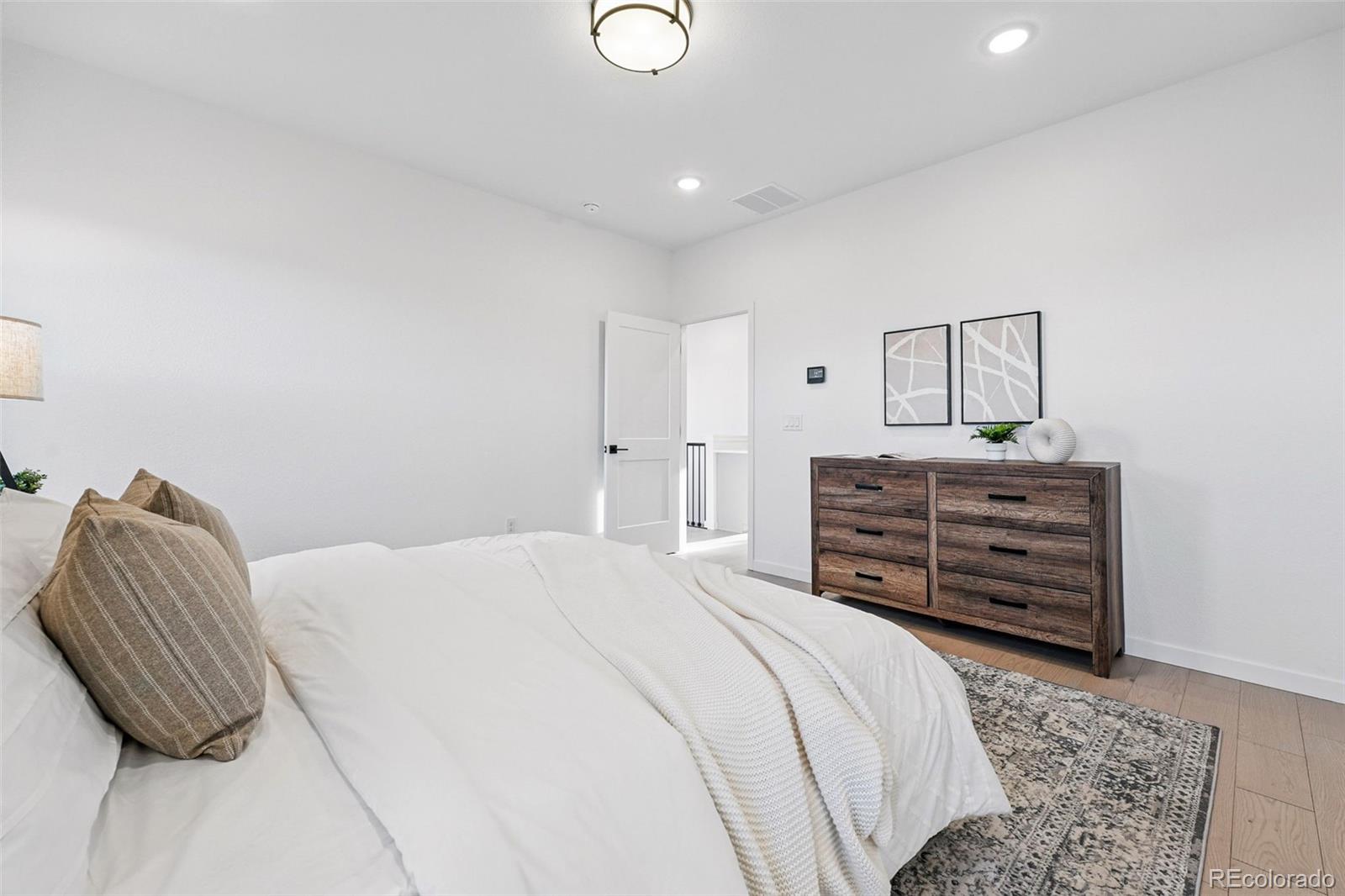 MLS Image #34 for 972  arapahoe circle,louisville, Colorado
