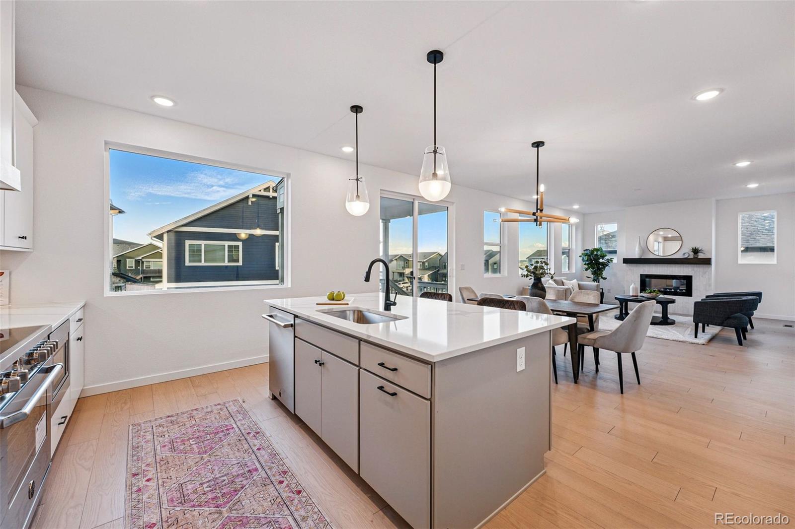 MLS Image #8 for 972  arapahoe circle,louisville, Colorado