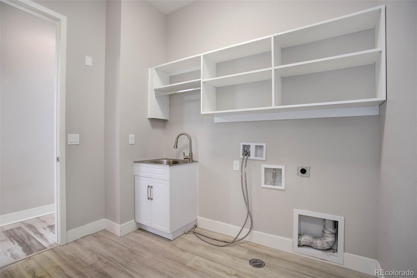 MLS Image #29 for 7030 s buchanan street,aurora, Colorado