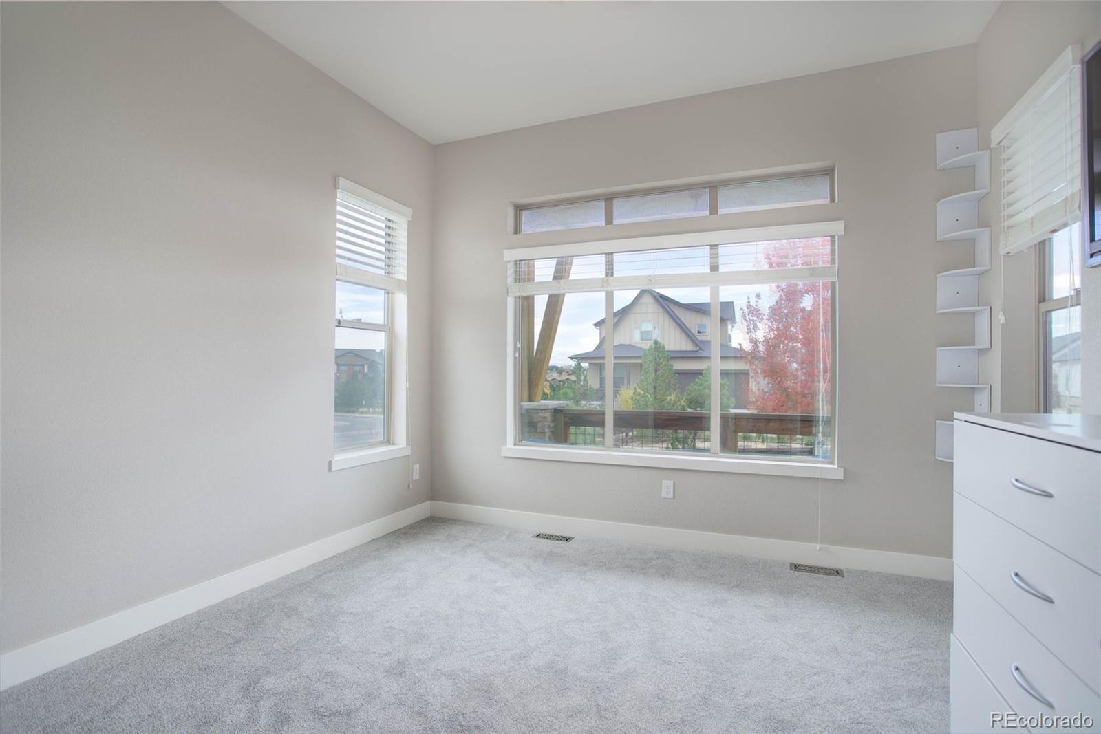 MLS Image #5 for 7030 s buchanan street,aurora, Colorado
